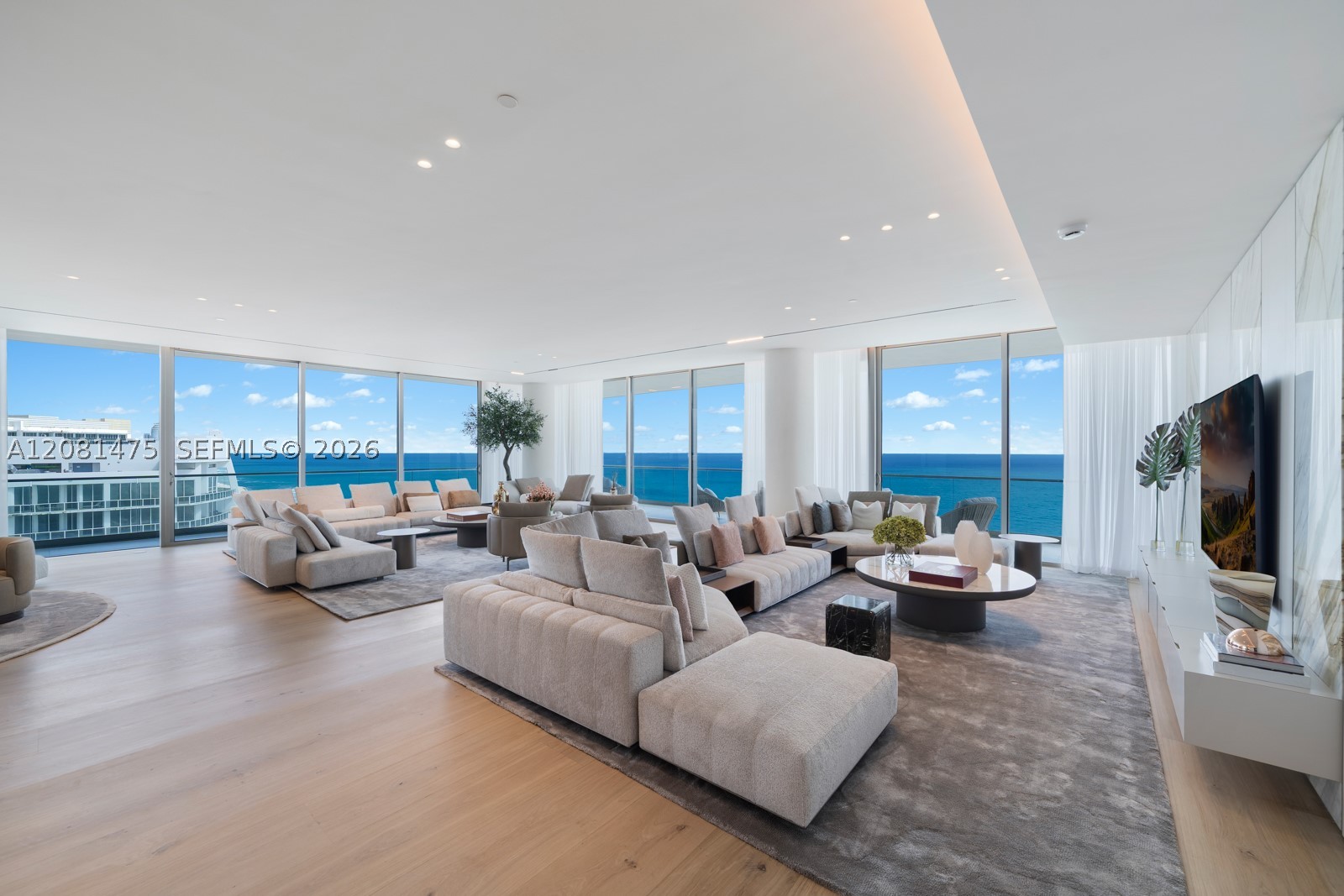 10203 Collins Ave #LPH 2701, Bal Harbour FL 33154