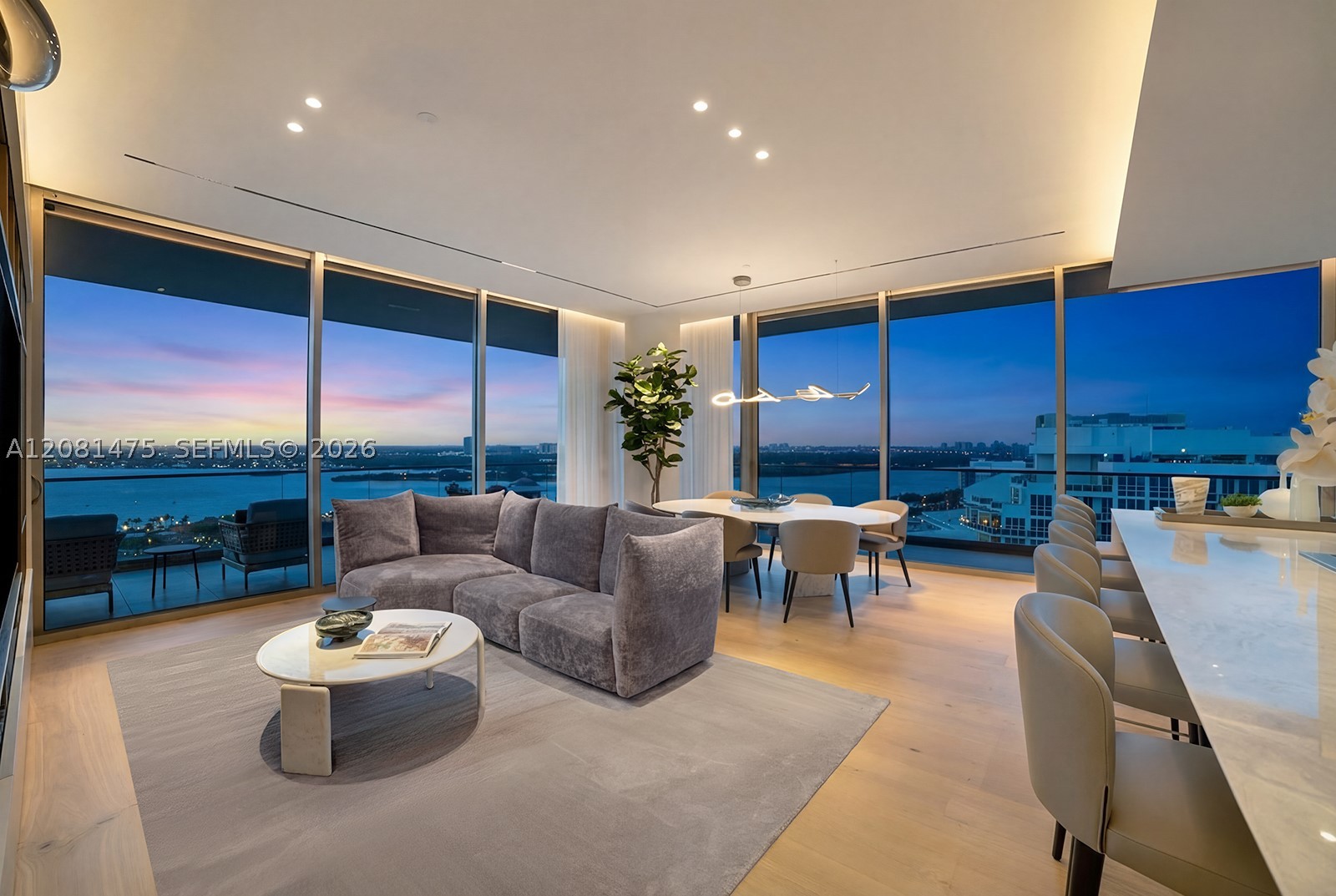 10203 Collins Ave #LPH 2701, Bal Harbour FL 33154