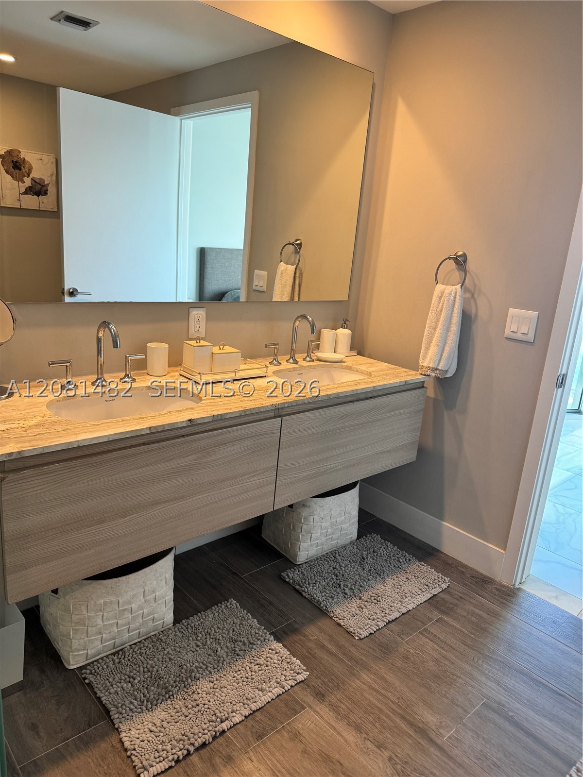 2900 NE 7th Ave #3608, Miami FL 33137