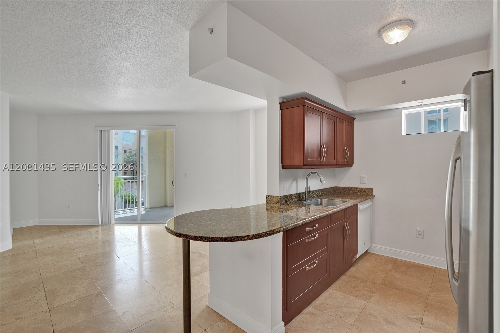7275 SW 90th St #C410, Miami FL 33156