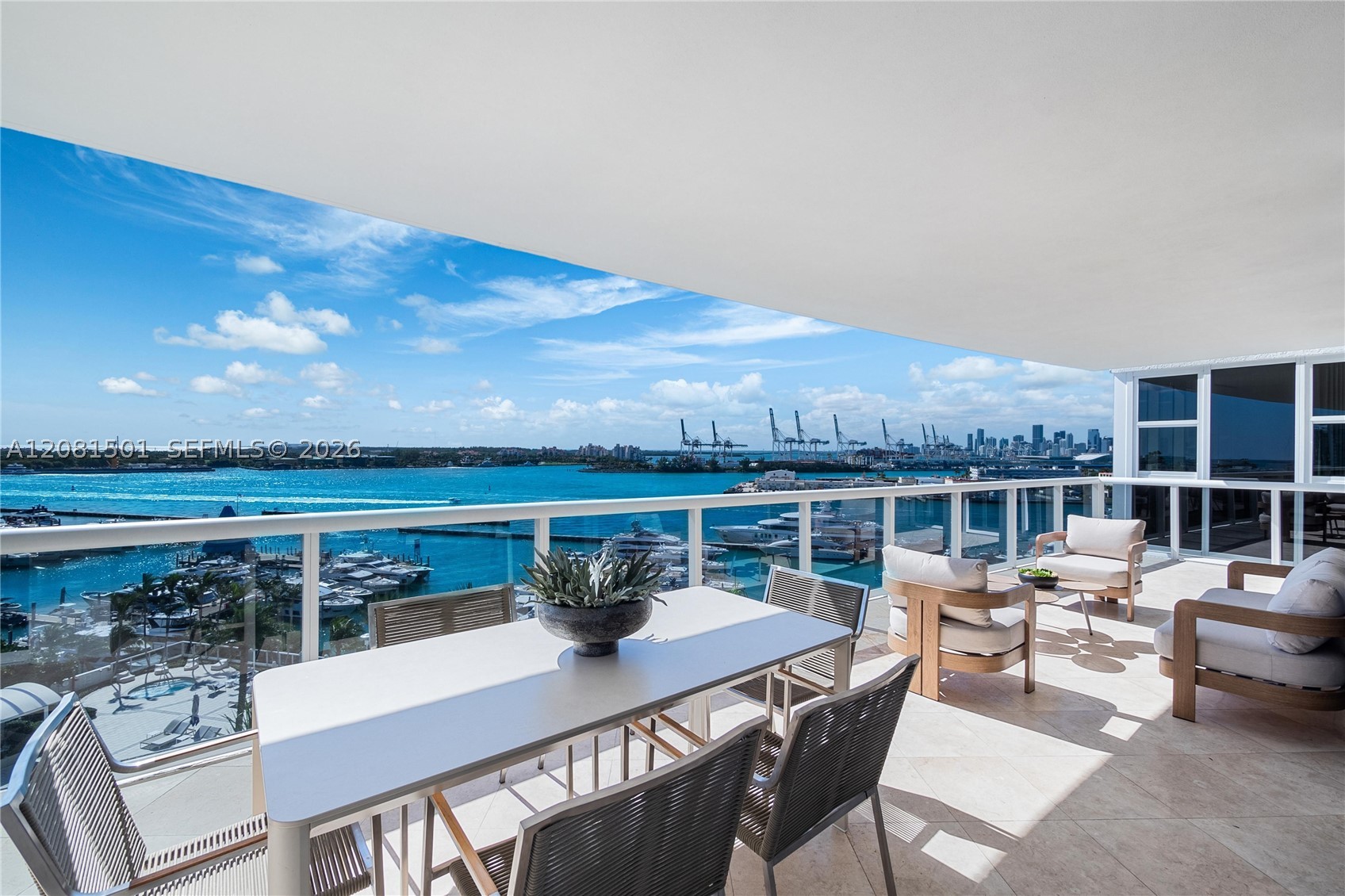 400 Alton Rd #1106, Miami Beach FL 33139