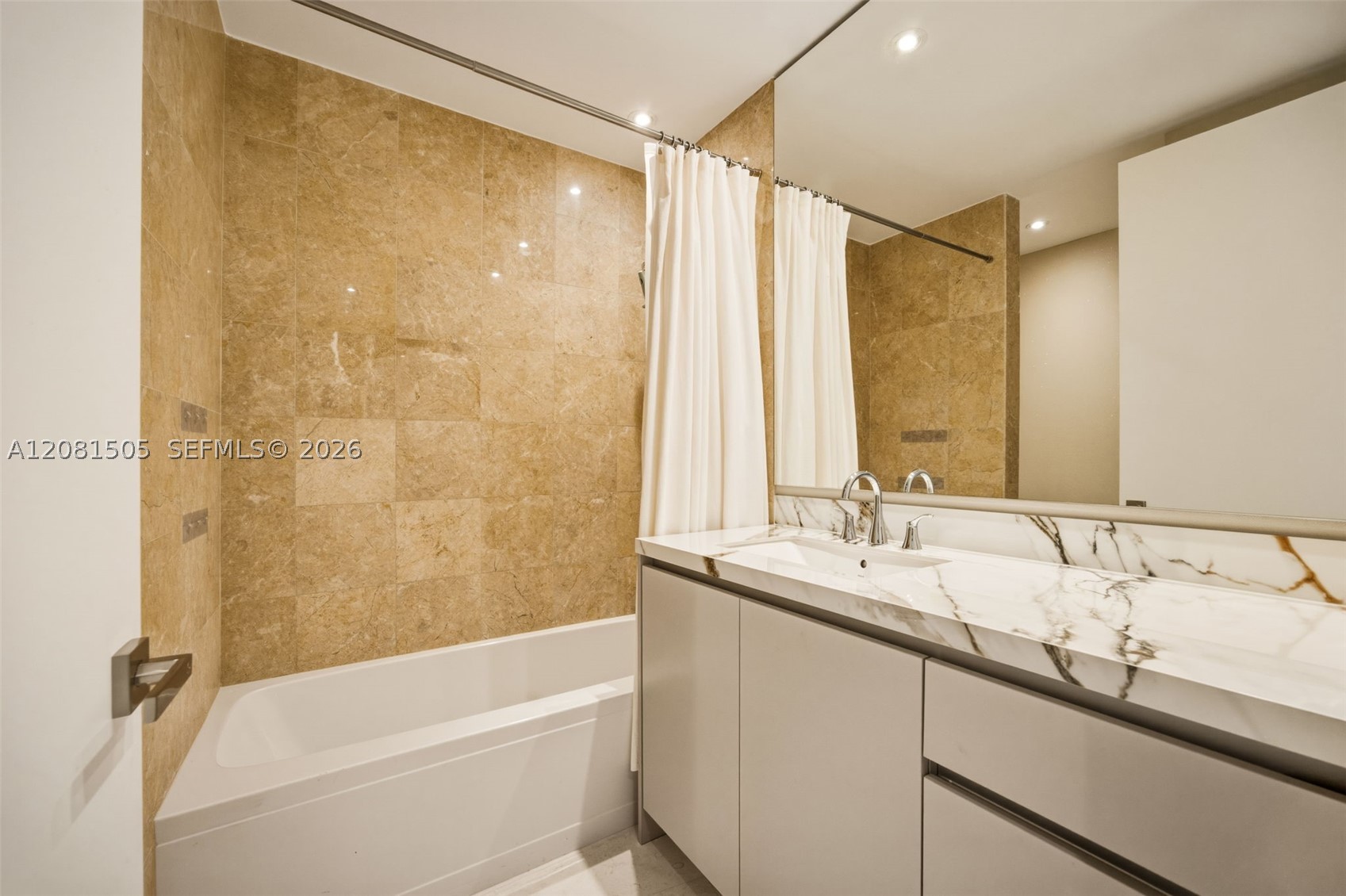 901 Brickell Key Blvd #3708, Miami FL 33131