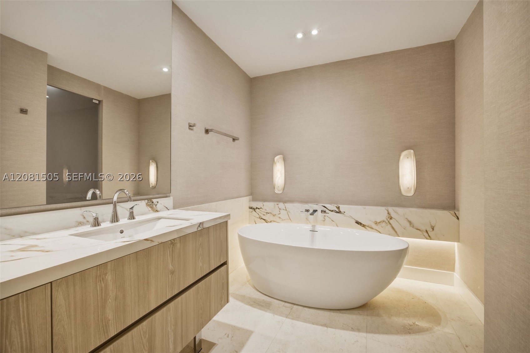 901 Brickell Key Blvd #3708, Miami FL 33131
