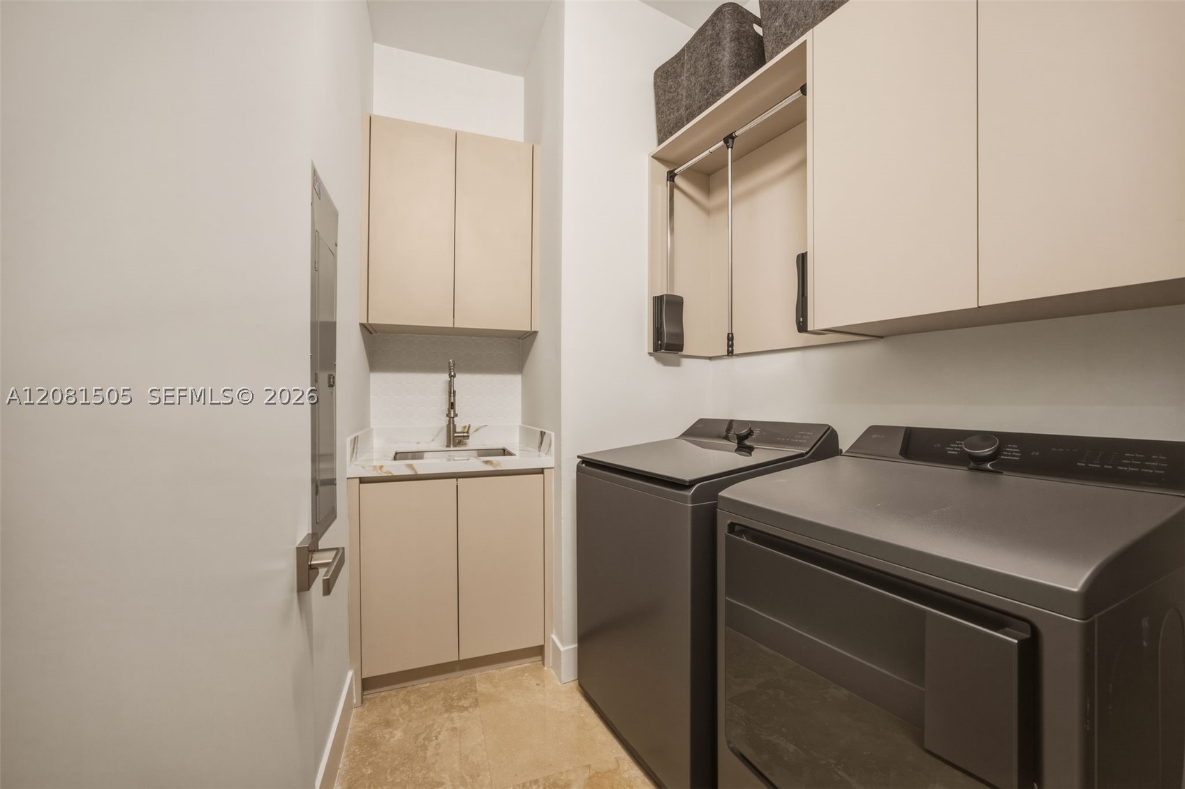 901 Brickell Key Blvd #3708, Miami FL 33131