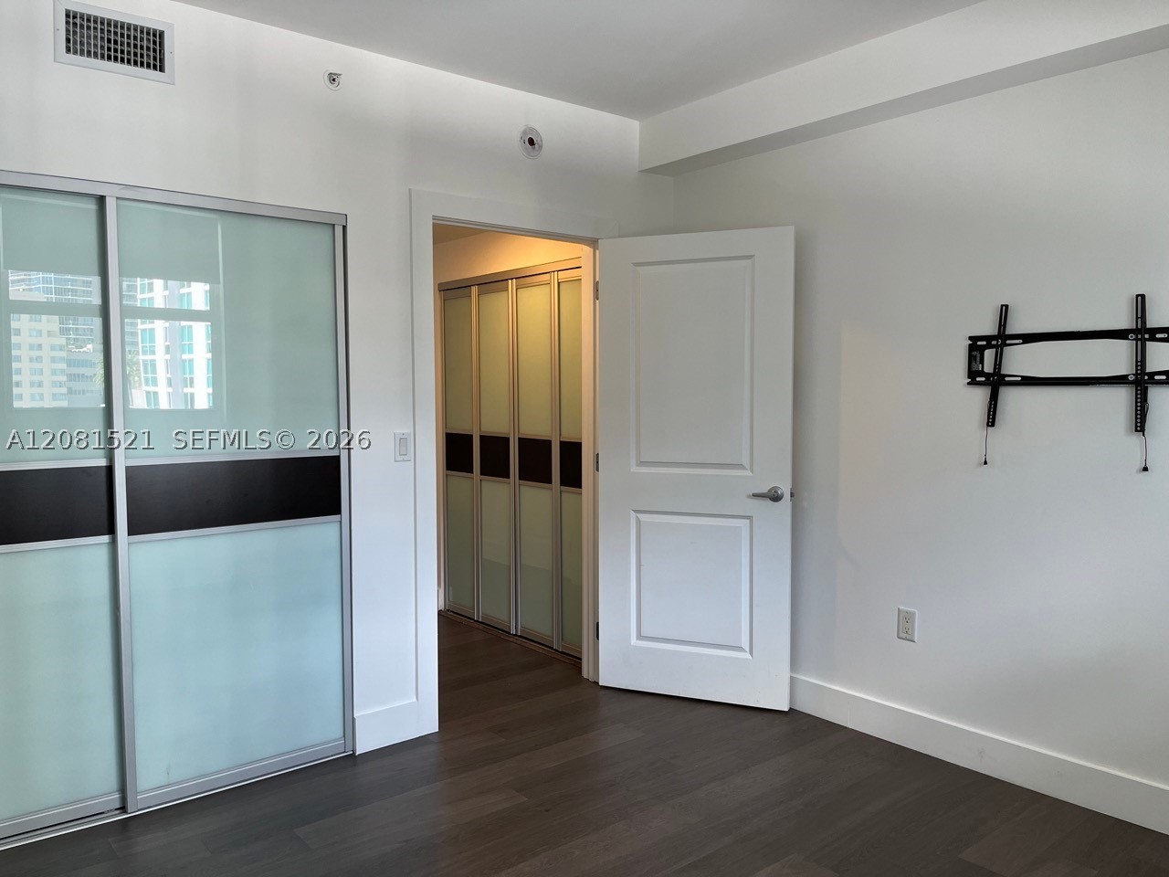 1250 S Miami Ave #1414, Miami FL 33130