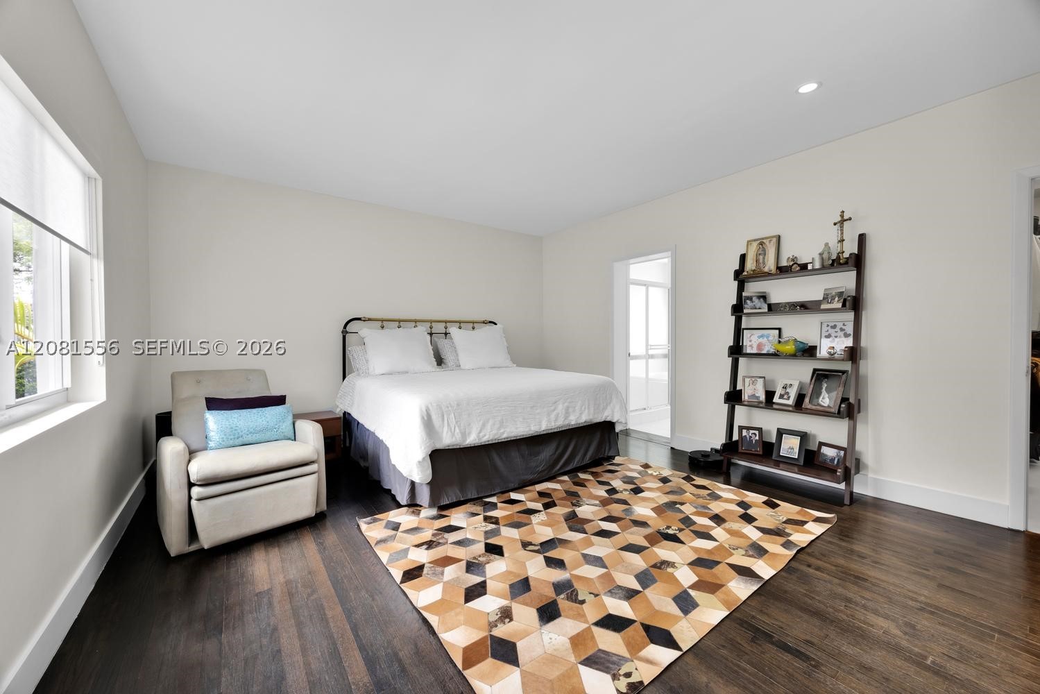 6610 Santona St, Coral Gables FL 33146