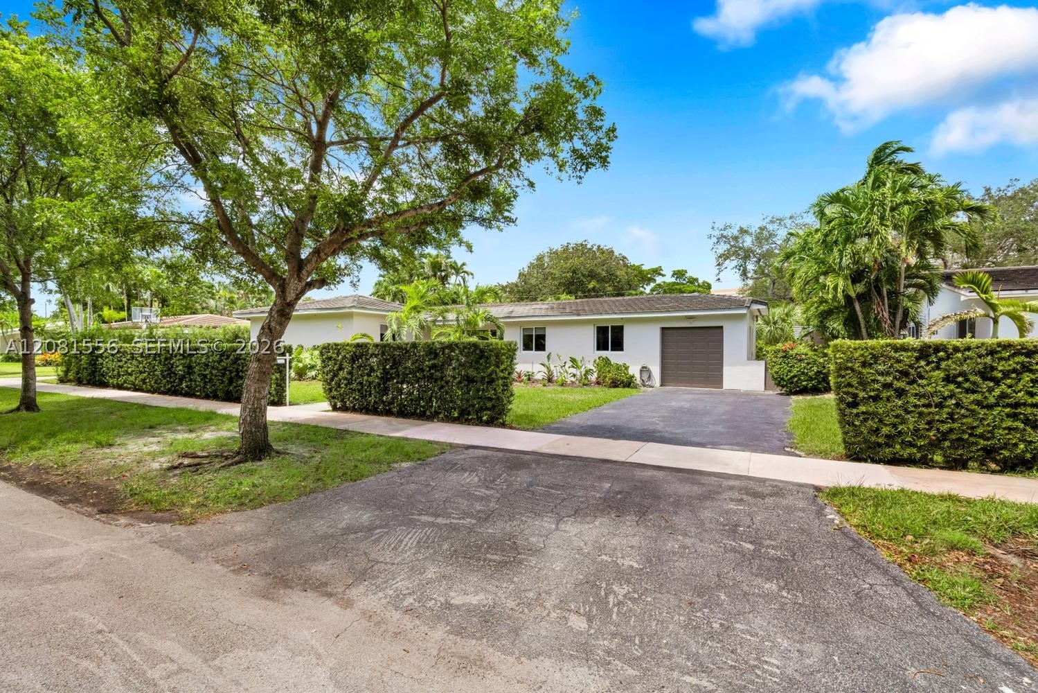 6610 Santona St, Coral Gables FL 33146