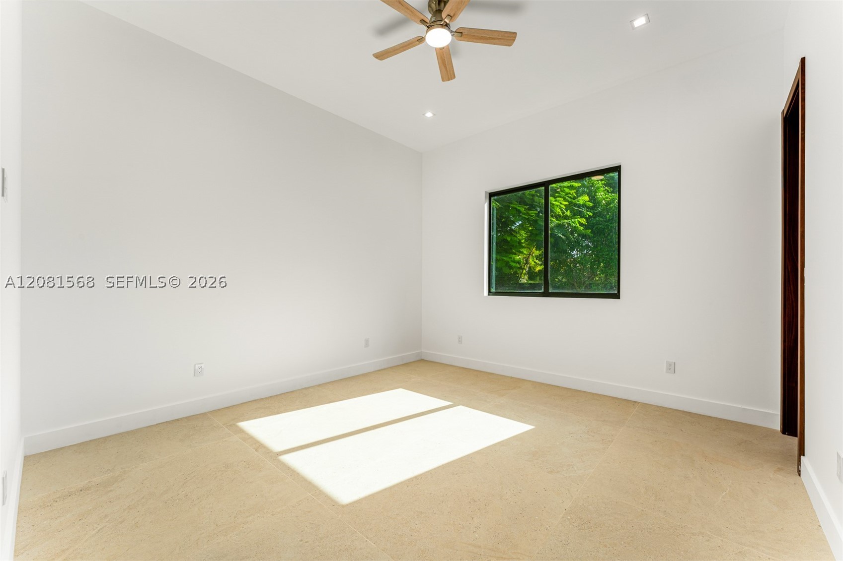 9475 SW 117th Ter, Miami FL 33176