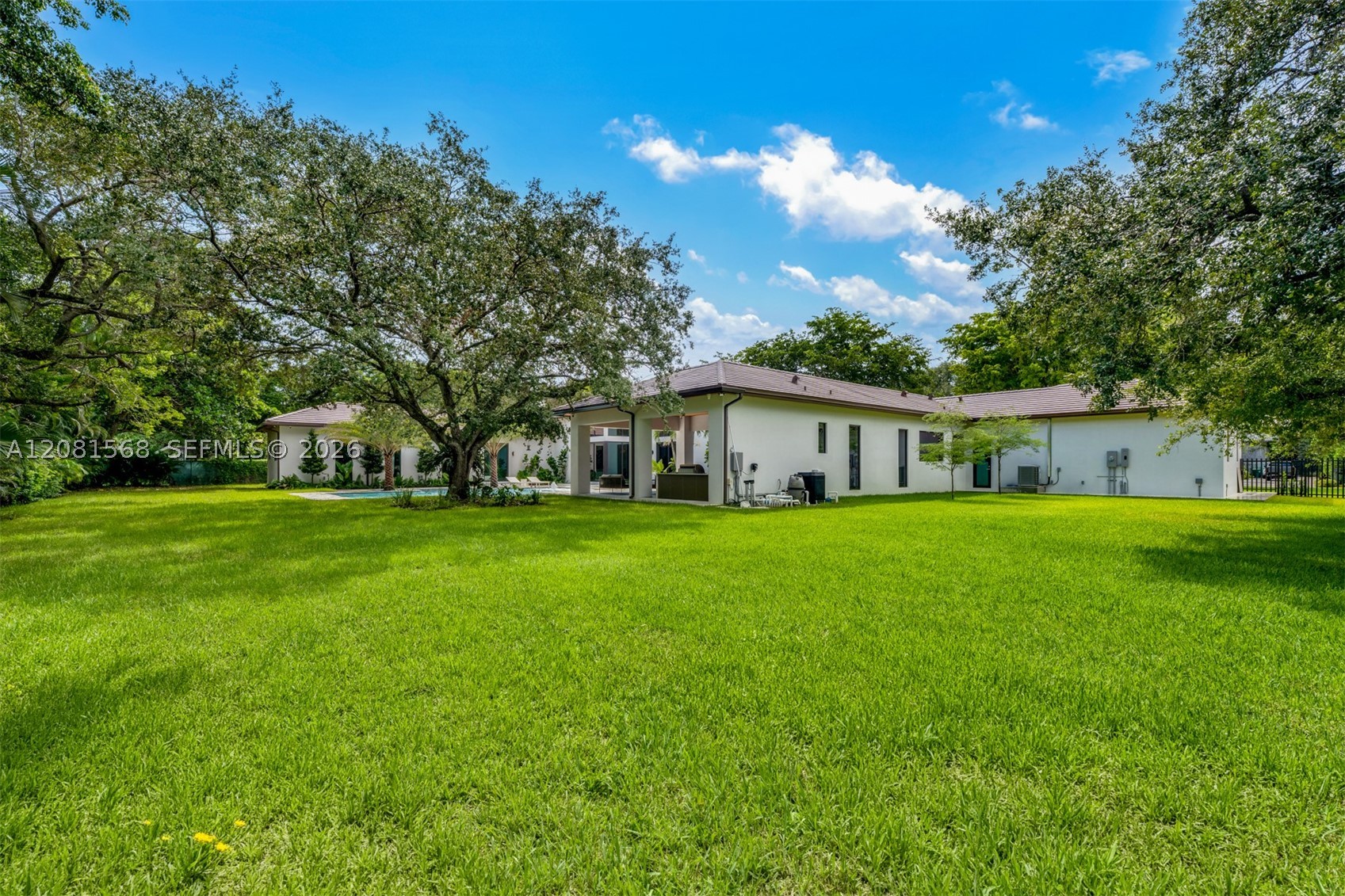 9475 SW 117th Ter, Miami FL 33176
