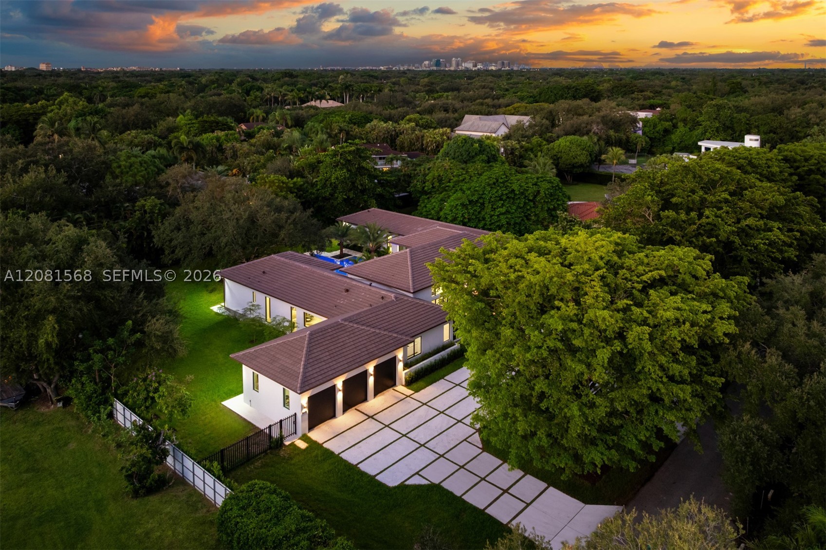 9475 SW 117th Ter, Miami FL 33176
