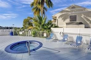 3437 NW 44th St #204, Oakland Park FL 33309