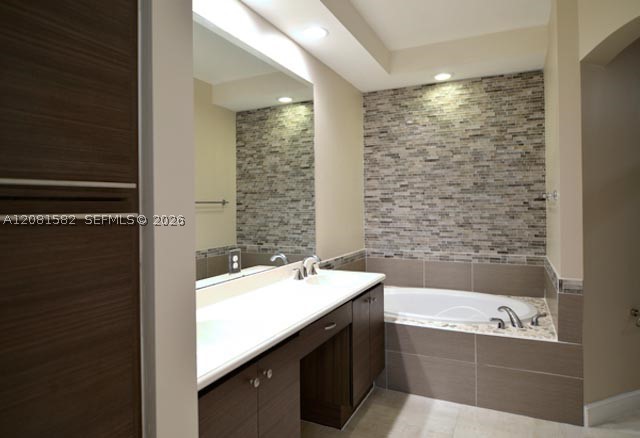 3020 NW 125th Ave #311, Sunrise FL 33323
