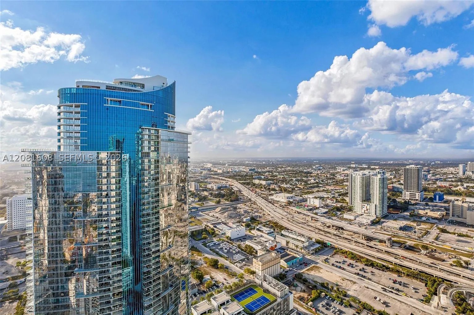 888 Biscayne Blvd #5301, Miami FL 33132