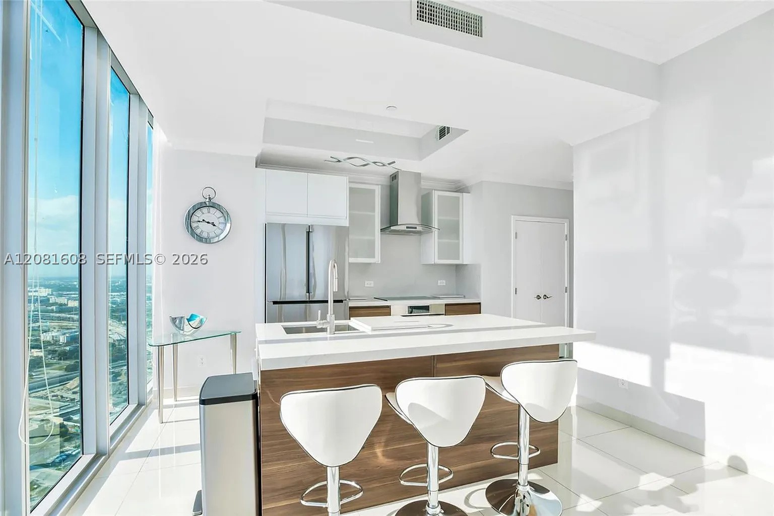 888 Biscayne Blvd #5301, Miami FL 33132
