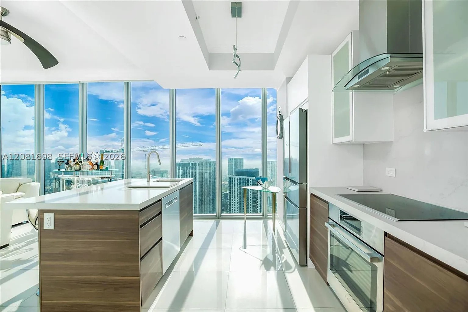 888 Biscayne Blvd #5301, Miami FL 33132