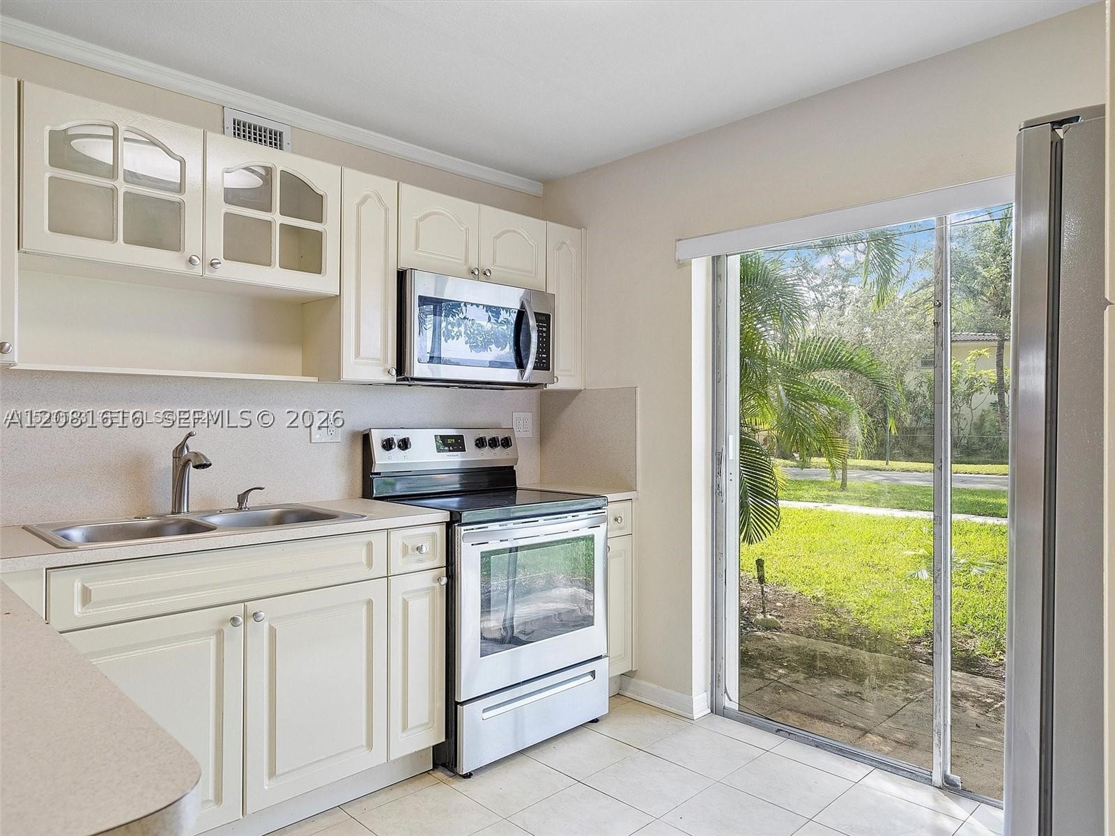 8941 NE 4th Ave Rd #8941, Miami Shores FL 33138