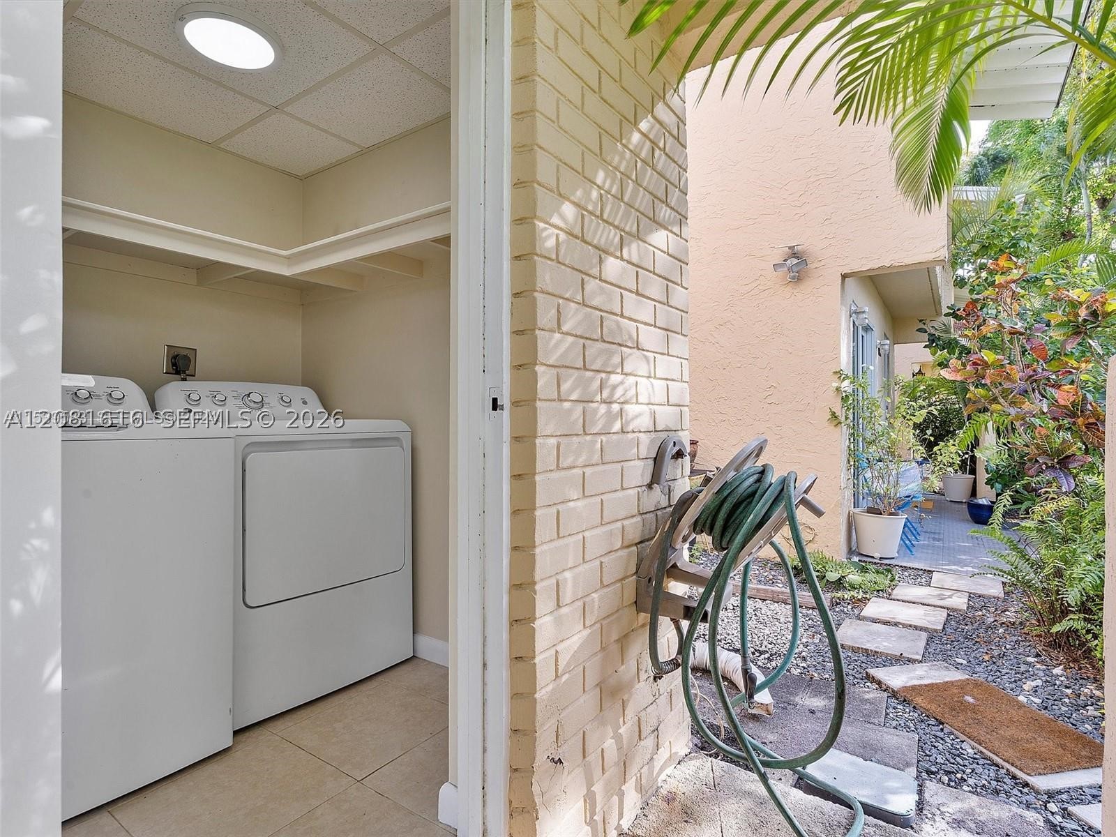 8941 NE 4th Ave Rd #8941, Miami Shores FL 33138