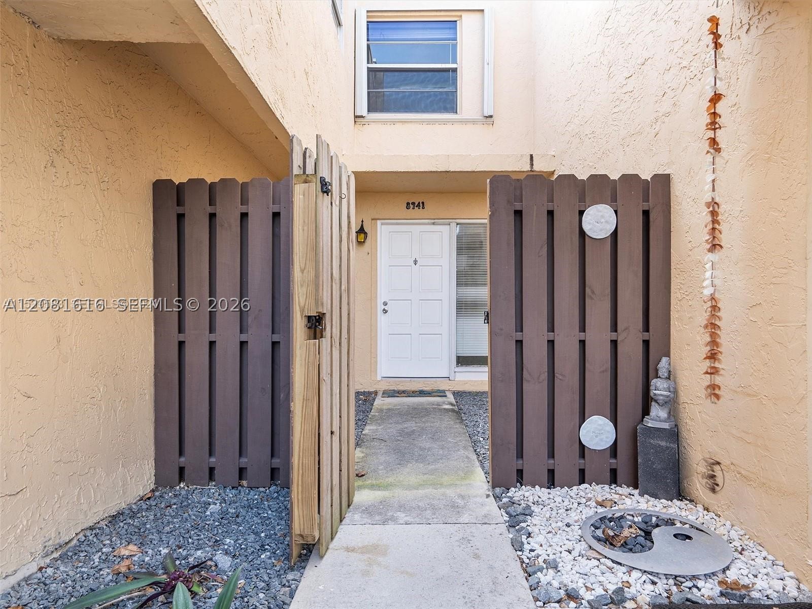 8941 NE 4th Ave Rd #8941, Miami Shores FL 33138