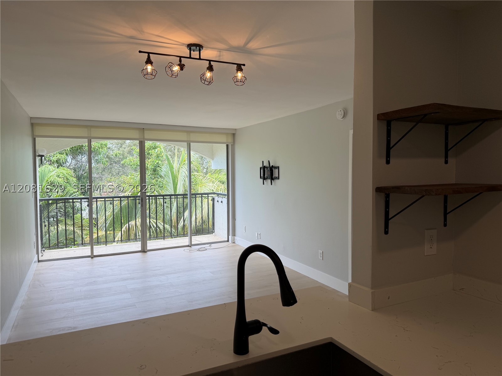 2160 SW 16th Ave #417, Miami FL 33145