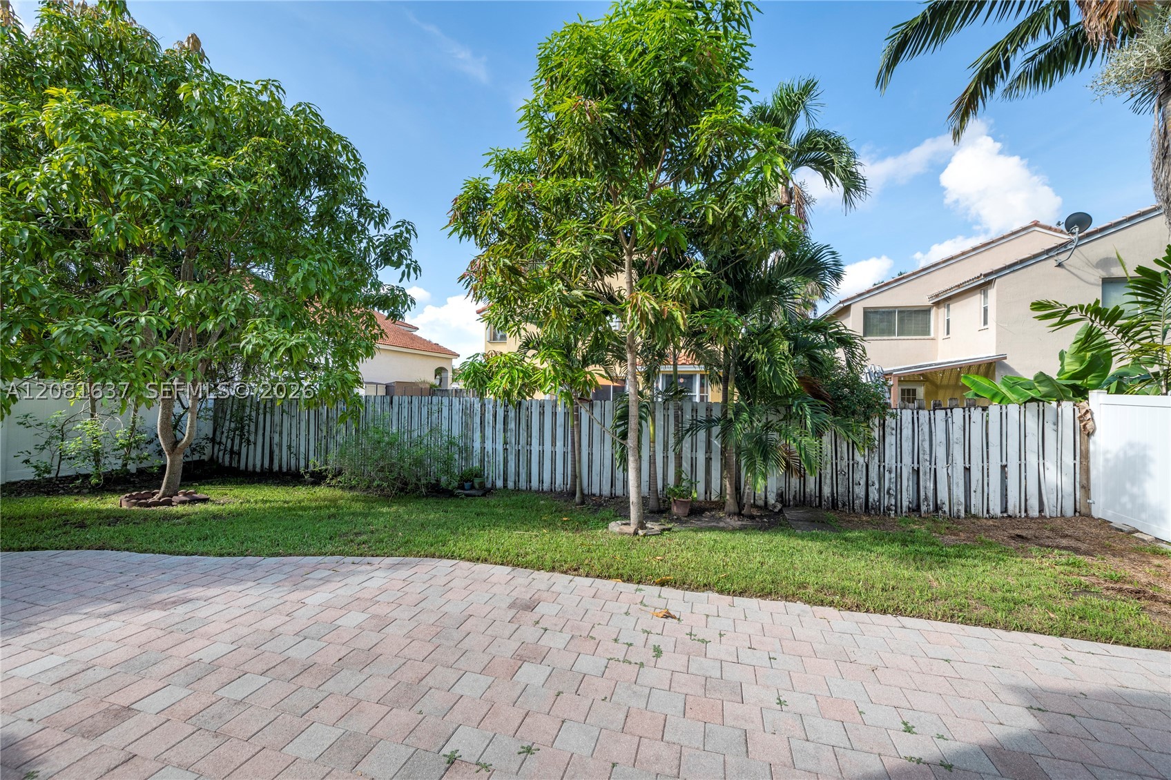 19144 NW 13th St, Pembroke Pines FL 33029