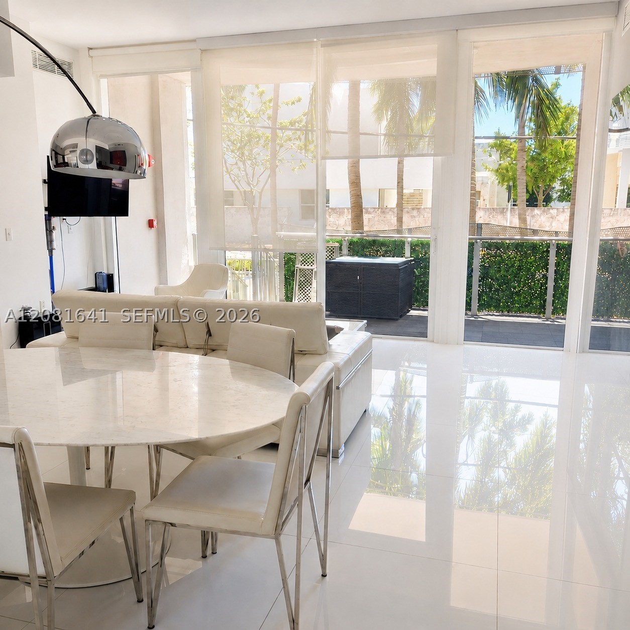 2100 Park Ave #101, Miami Beach FL 33139