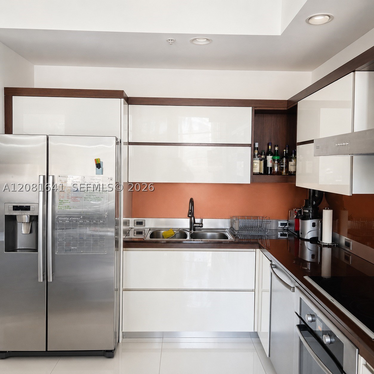 2100 Park Ave #101, Miami Beach FL 33139