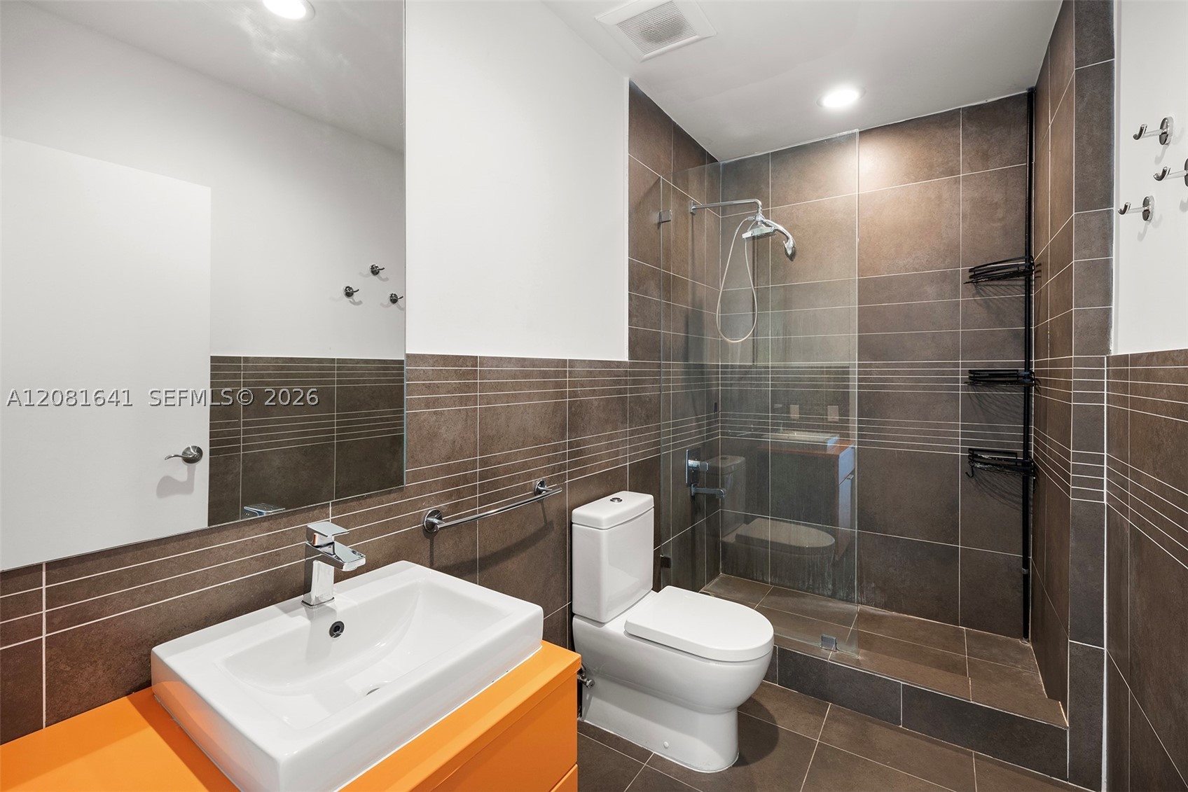 2100 Park Ave #101, Miami Beach FL 33139