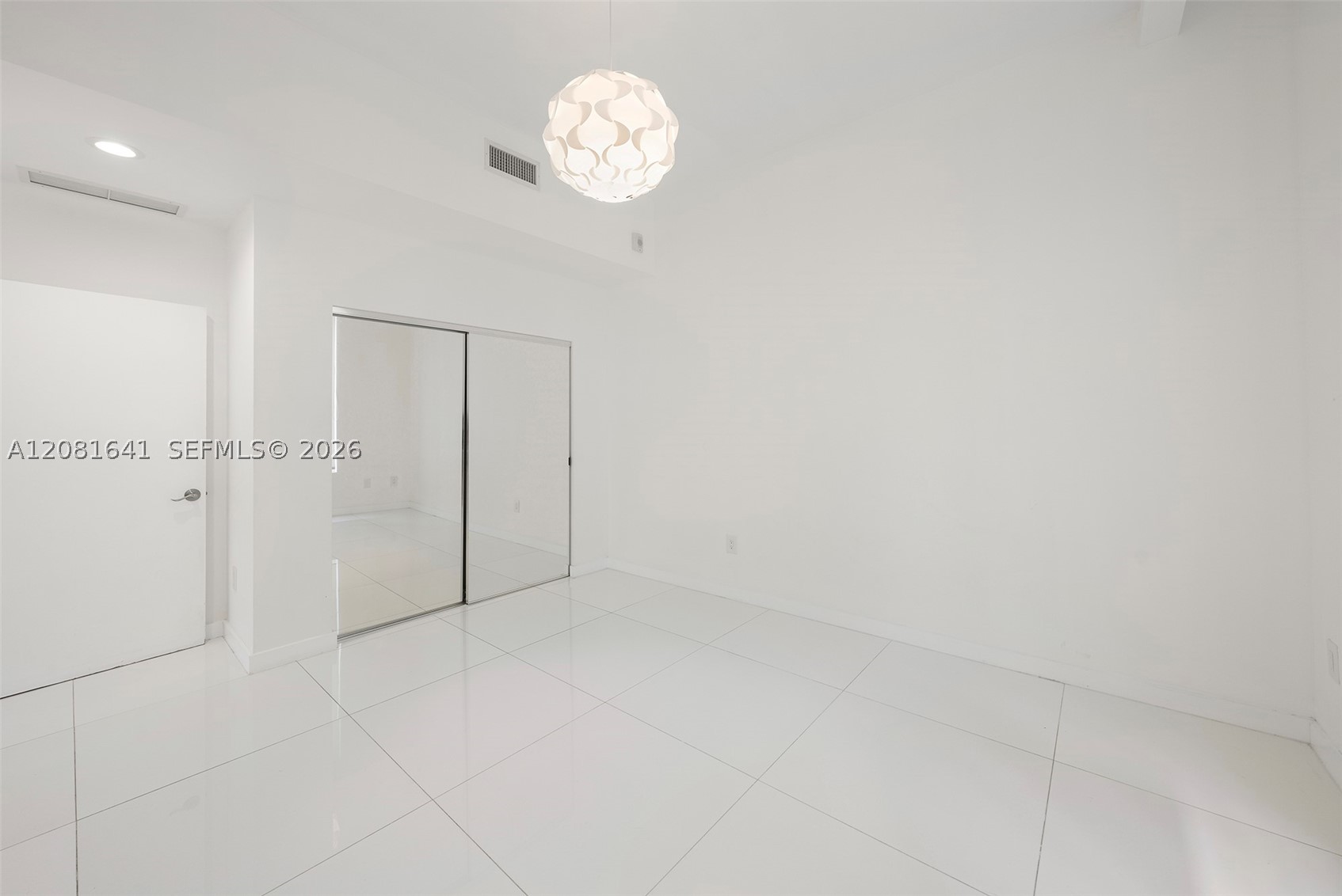 2100 Park Ave #101, Miami Beach FL 33139