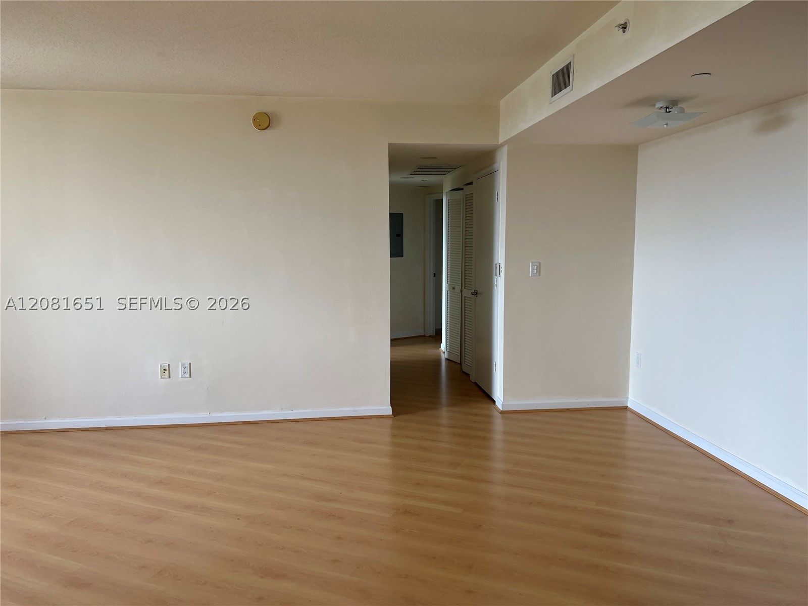 19501 W Country Club Dr #611, Aventura FL 33180