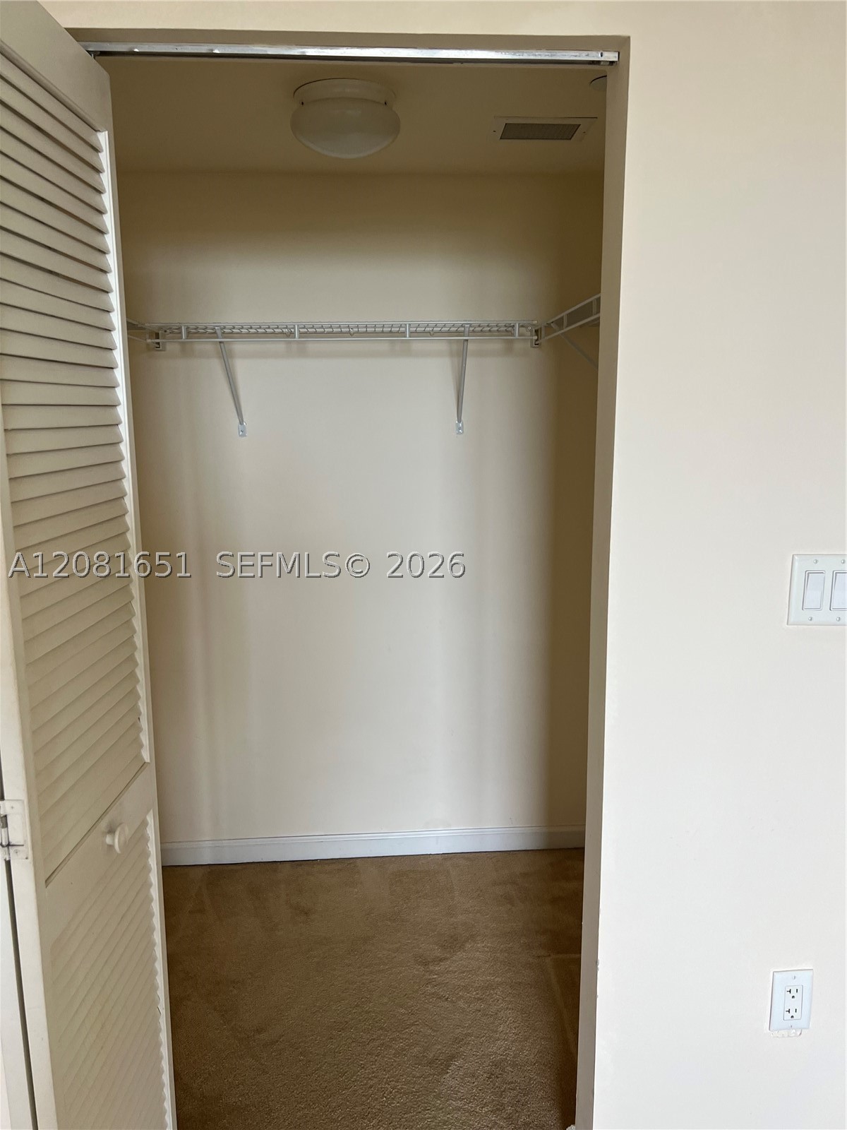 19501 W Country Club Dr #611, Aventura FL 33180