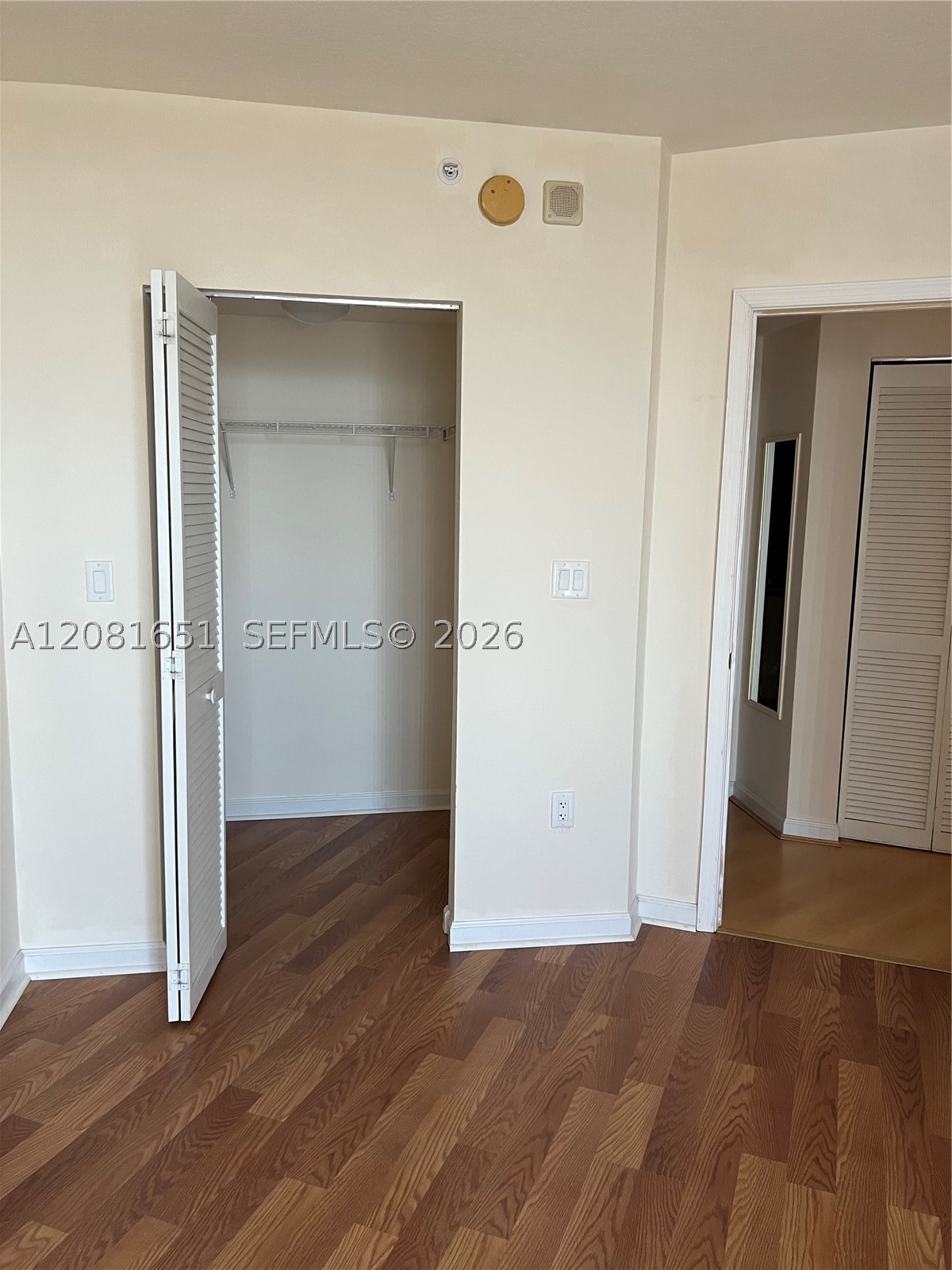 19501 W Country Club Dr #611, Aventura FL 33180