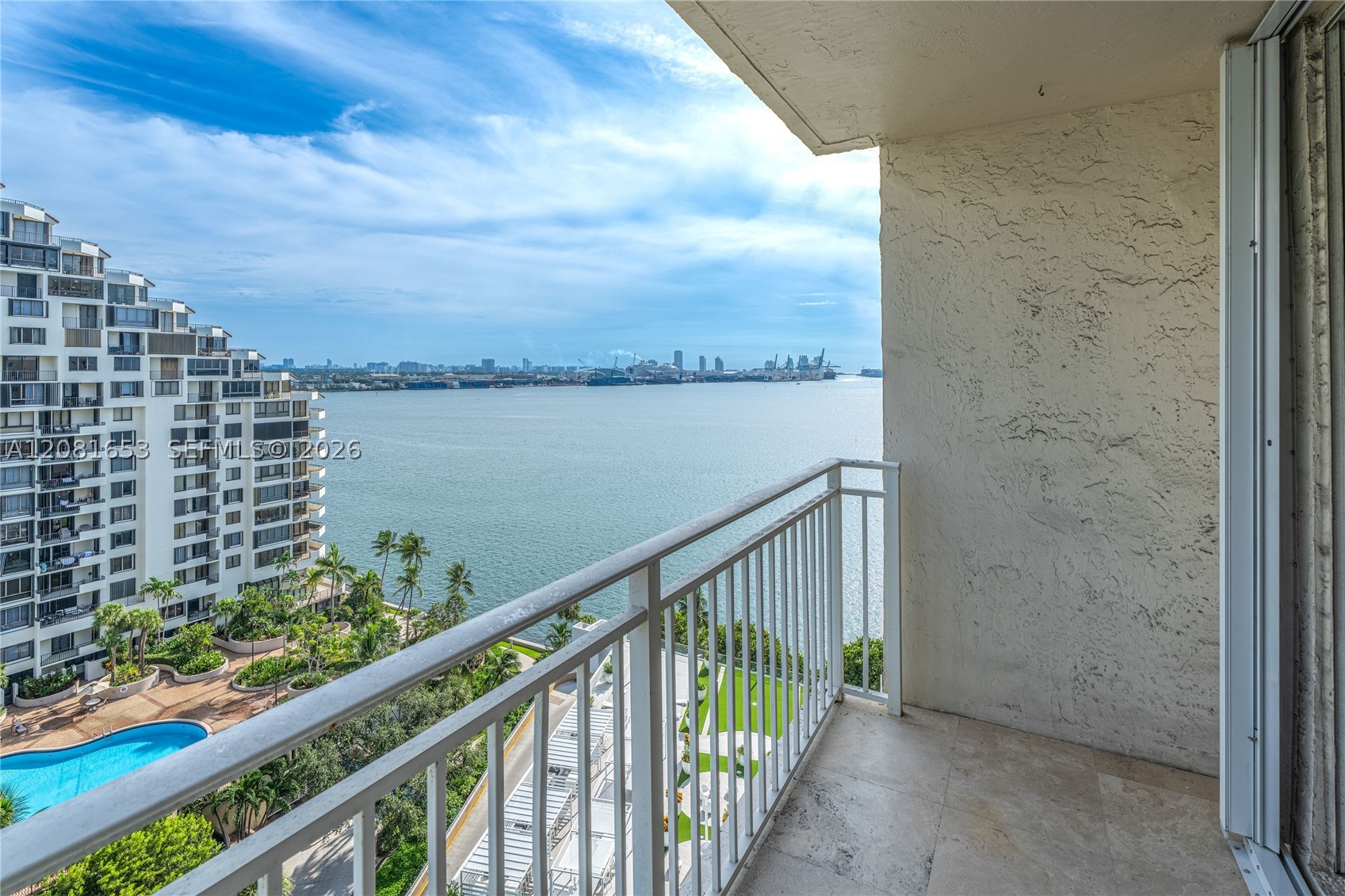 770 Claughton Island Dr #1603, Miami FL 33131
