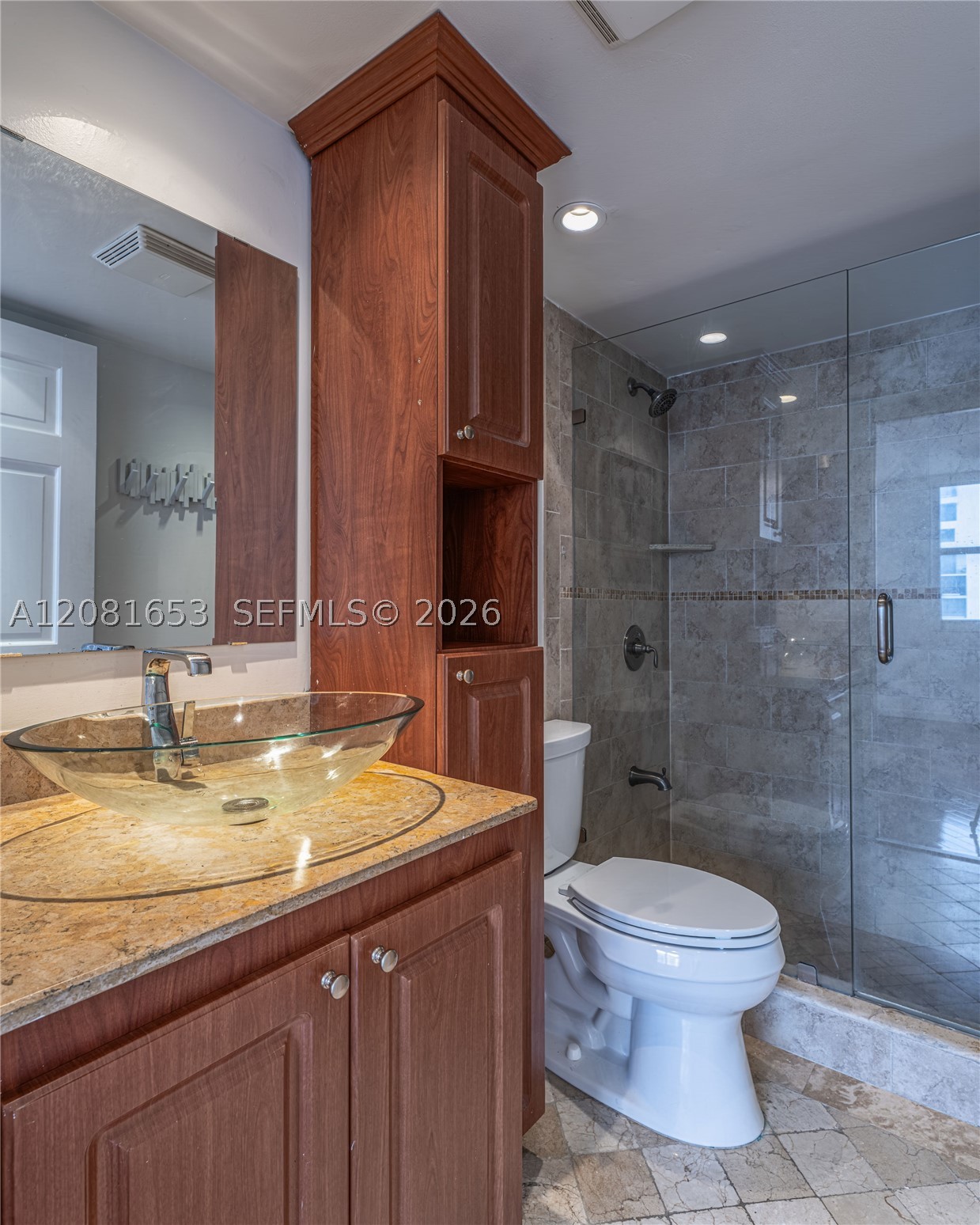 770 Claughton Island Dr #1603, Miami FL 33131