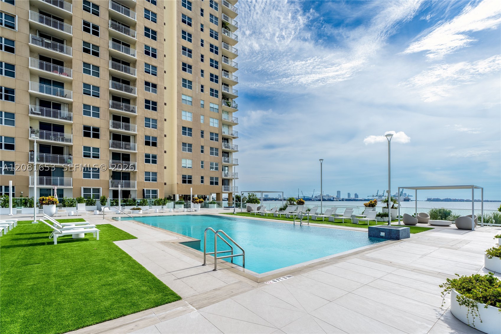 770 Claughton Island Dr #1603, Miami FL 33131