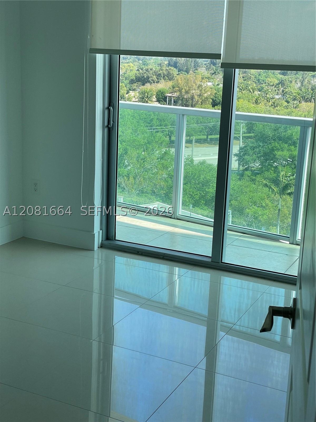 2681 N Flamingo Rd #1004S, Sunrise FL 33323