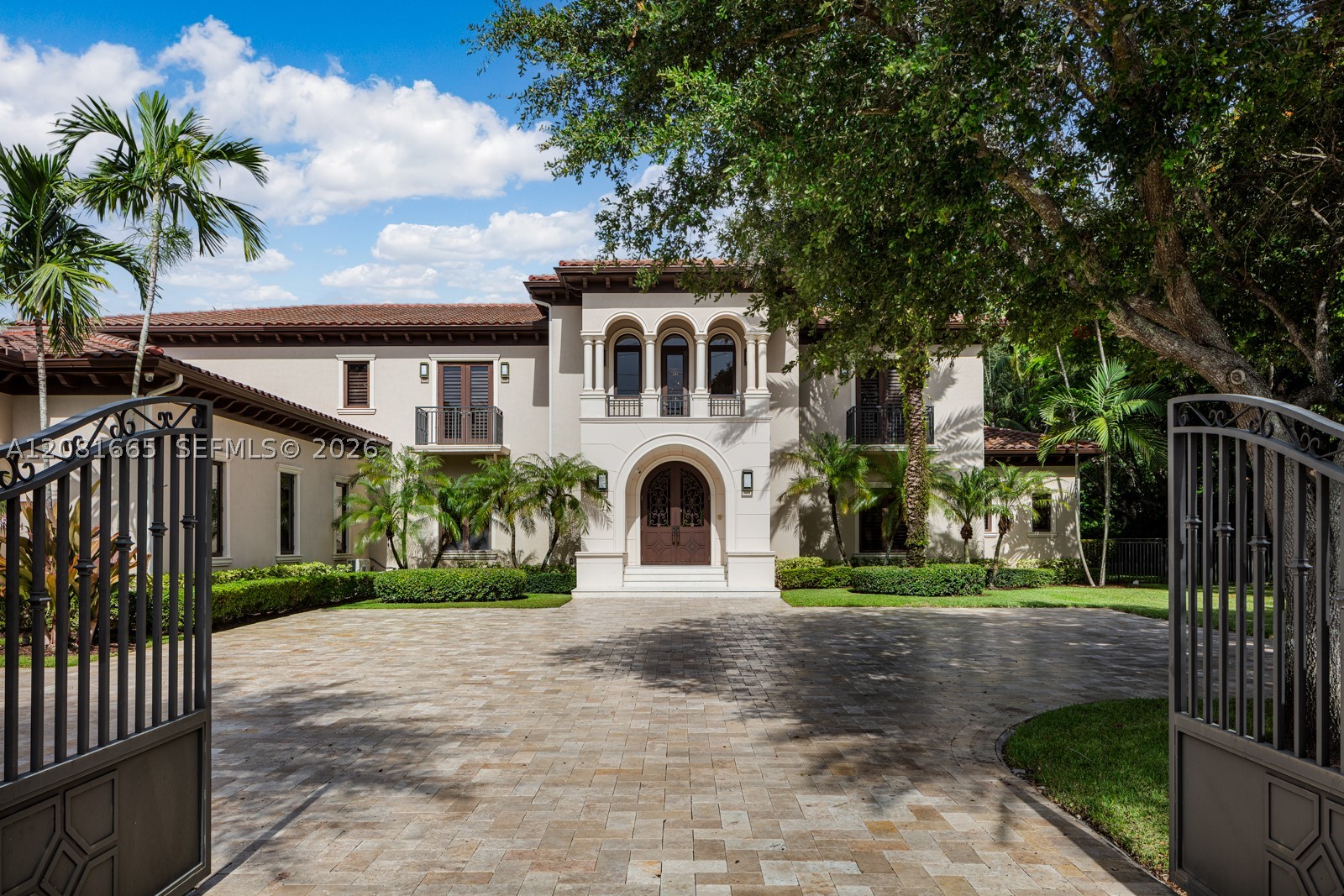 7740 SW 79th Ct, Miami FL 33143