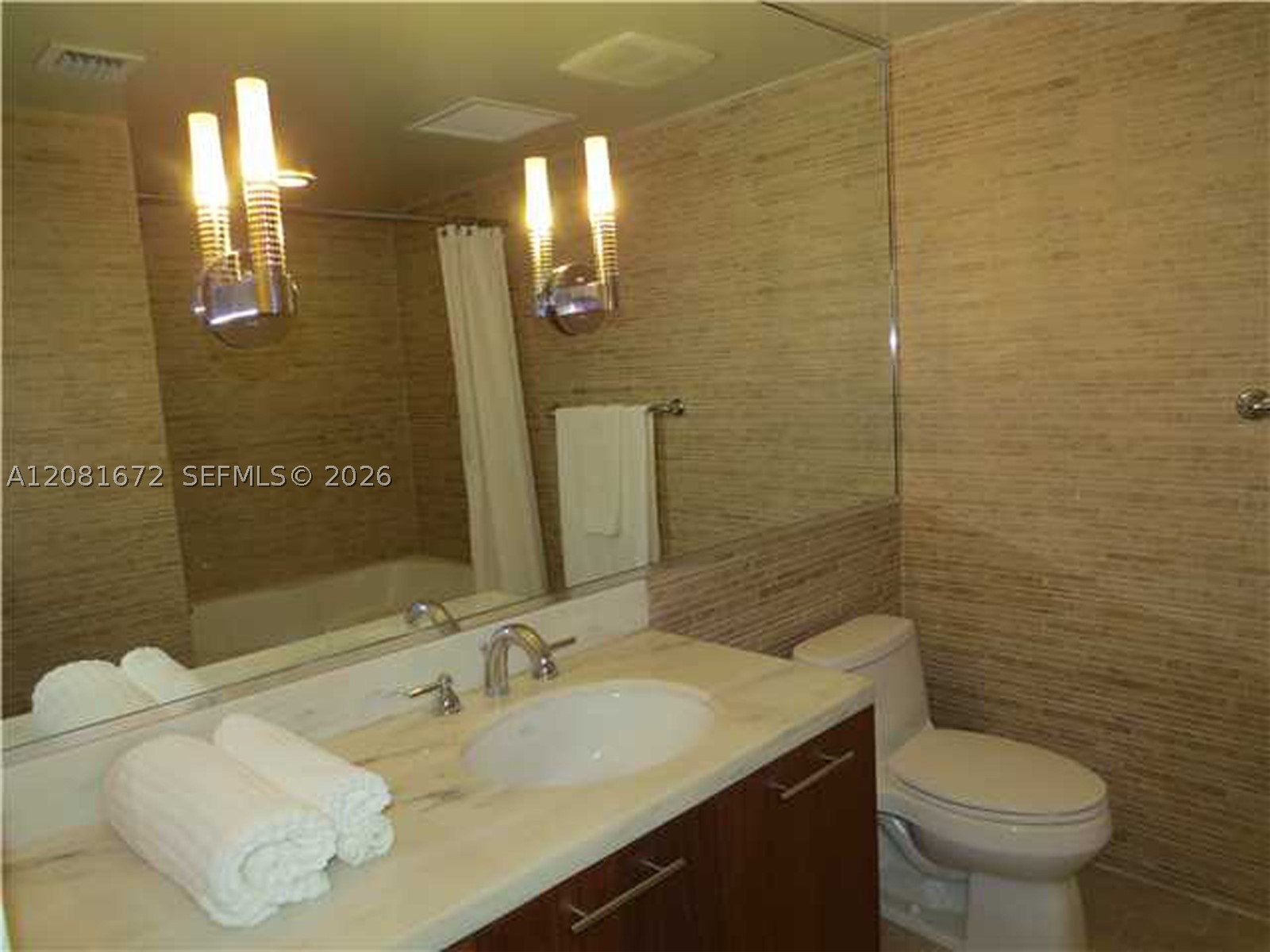 50 Biscayne Blvd #508, Miami FL 33132