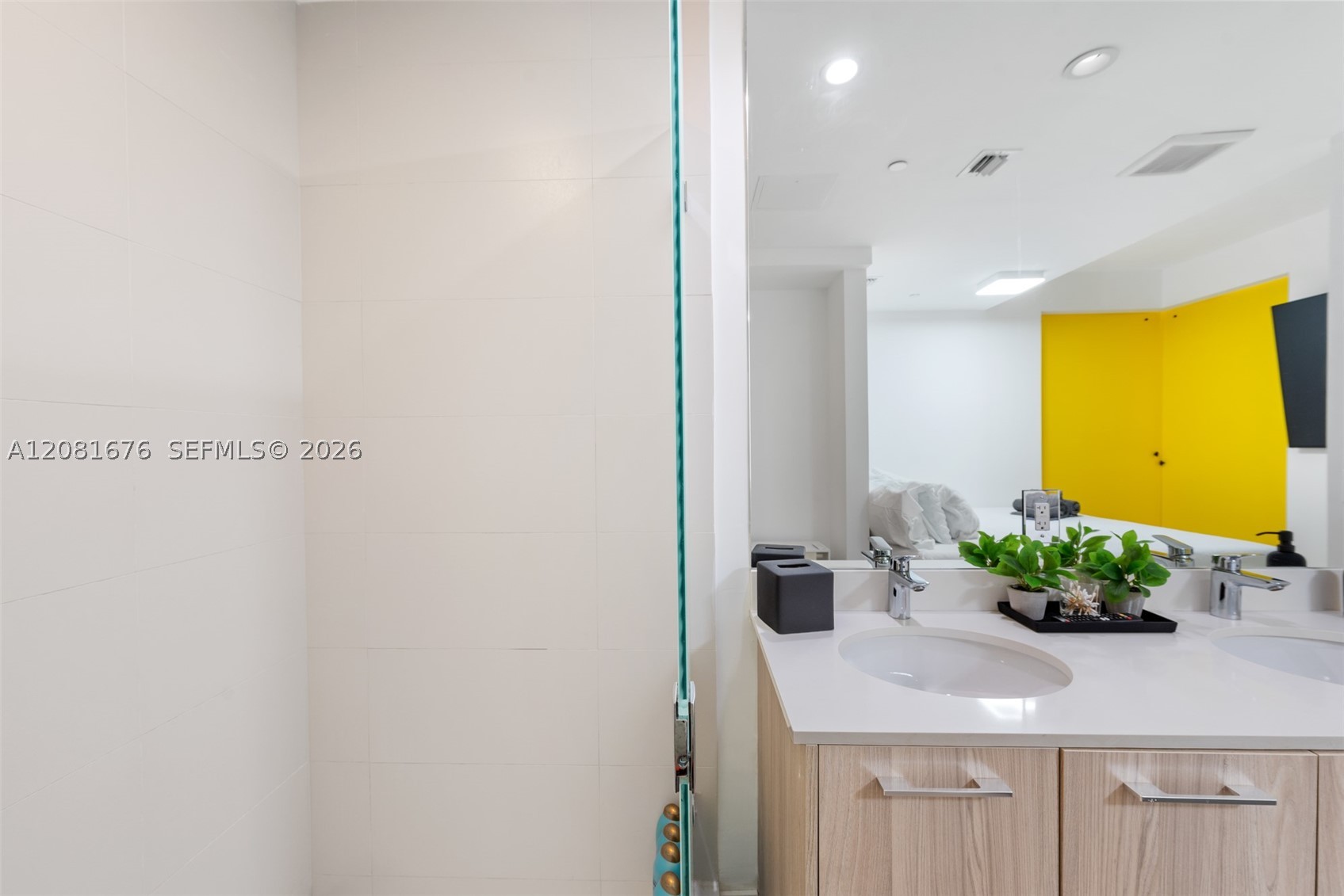 501 NE 31st St #2504, Miami FL 33137