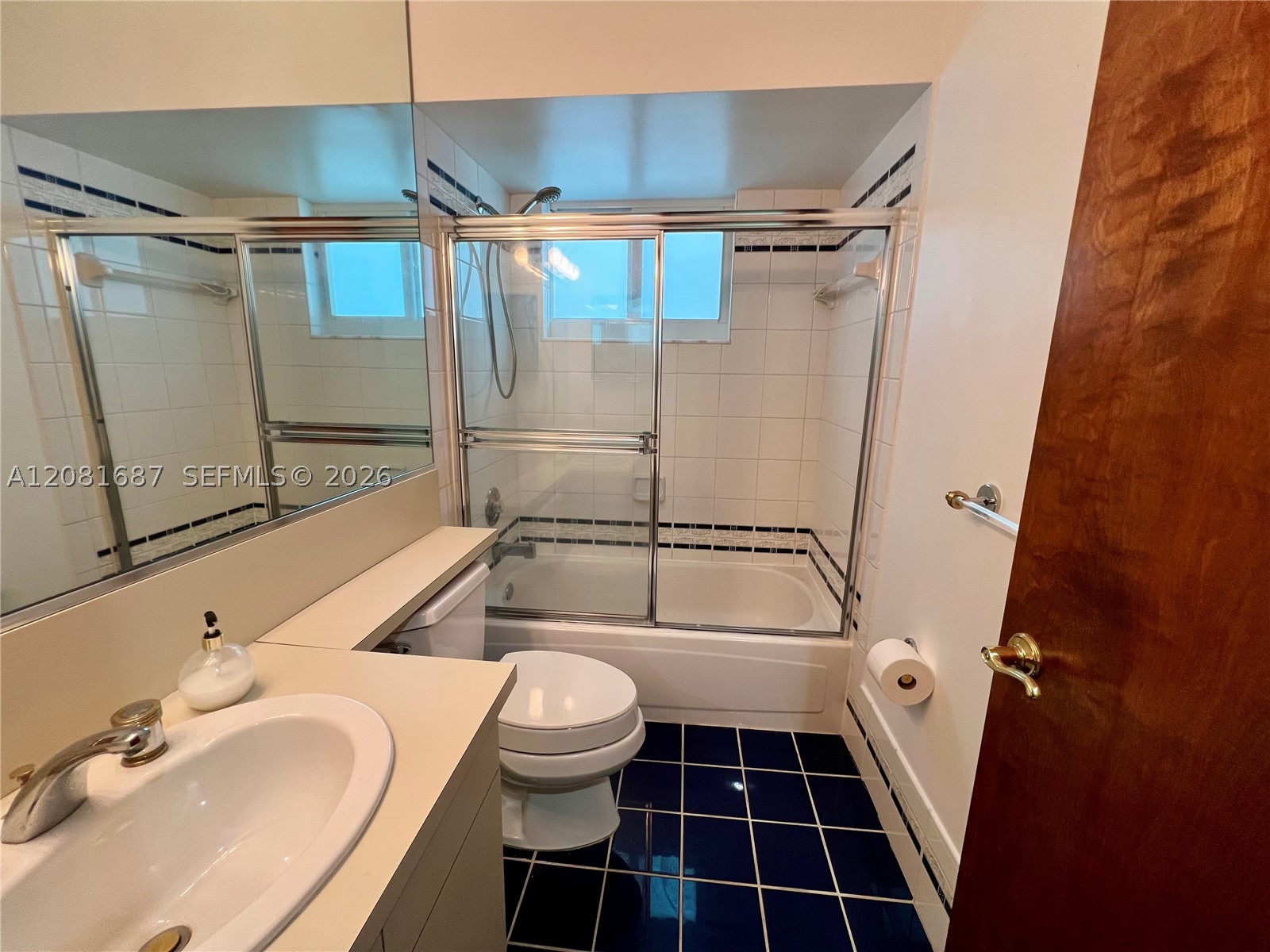 7920 SW 204th St, Cutler Bay FL 33189