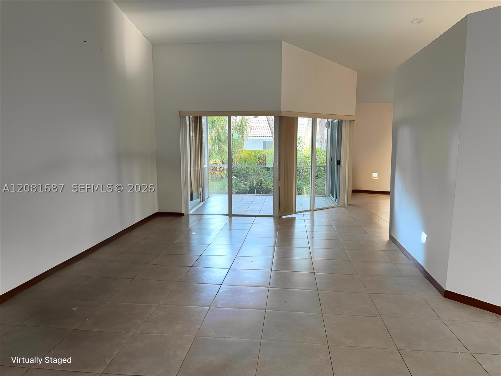 7920 SW 204th St, Cutler Bay FL 33189