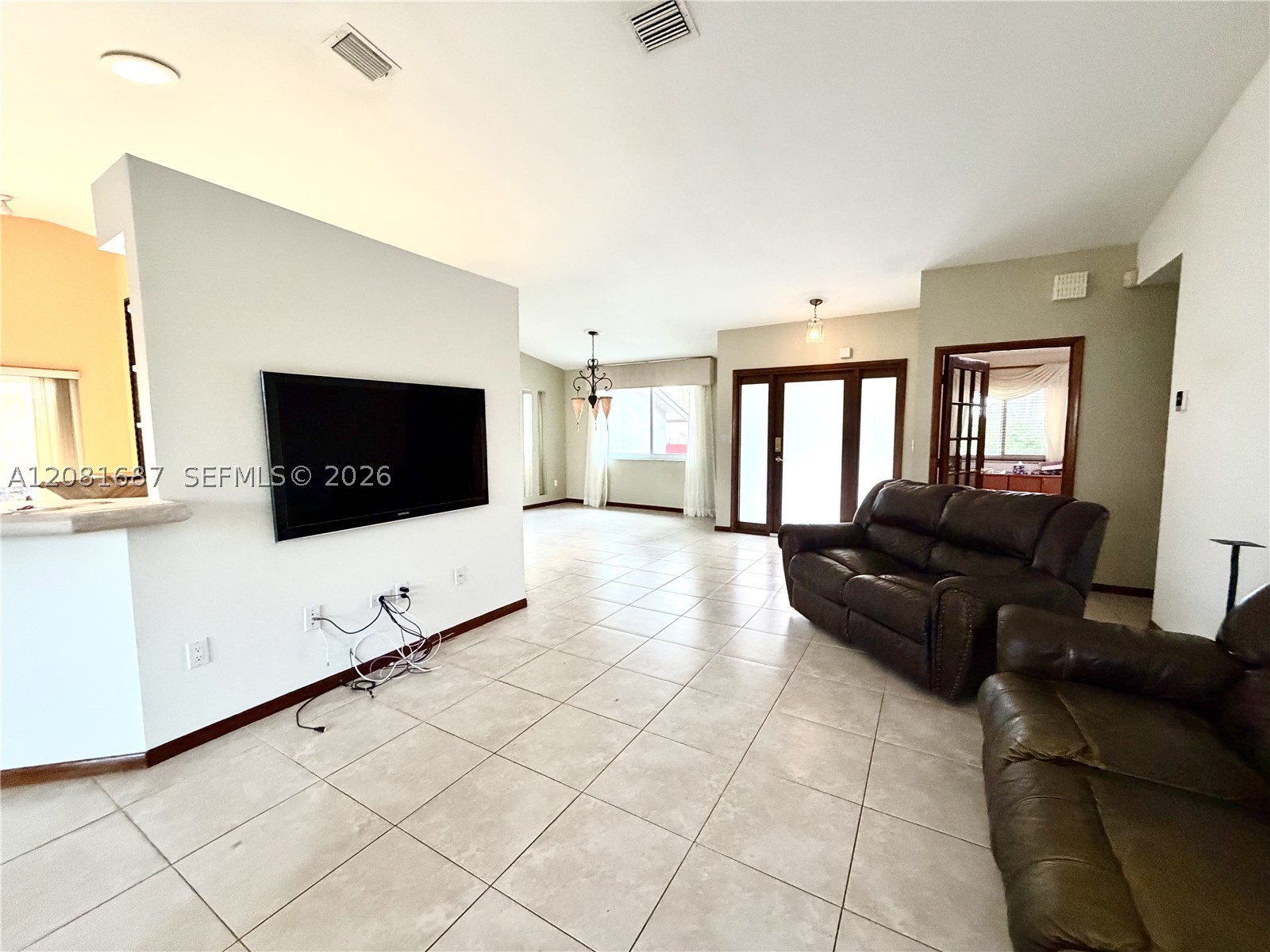 7920 SW 204th St, Cutler Bay FL 33189