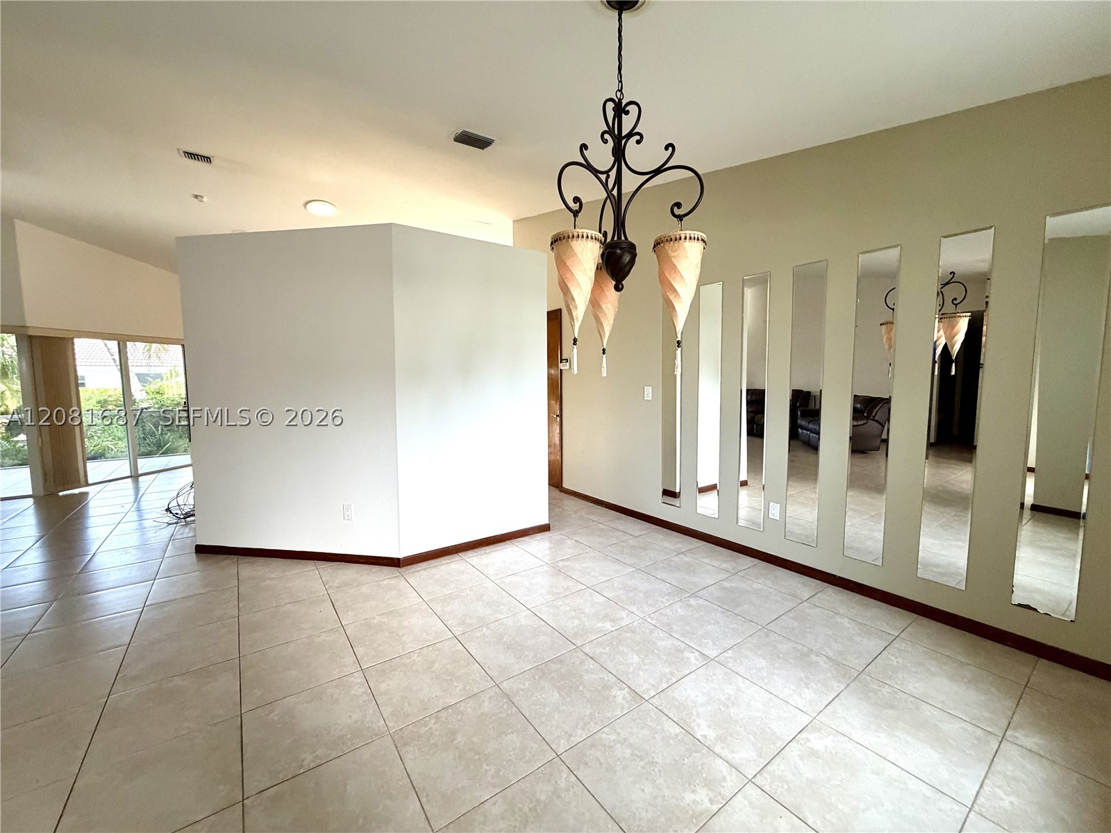 7920 SW 204th St, Cutler Bay FL 33189
