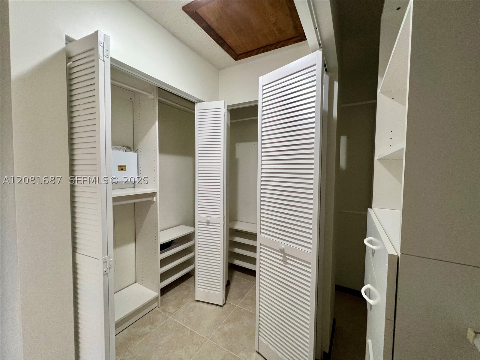 7920 SW 204th St, Cutler Bay FL 33189