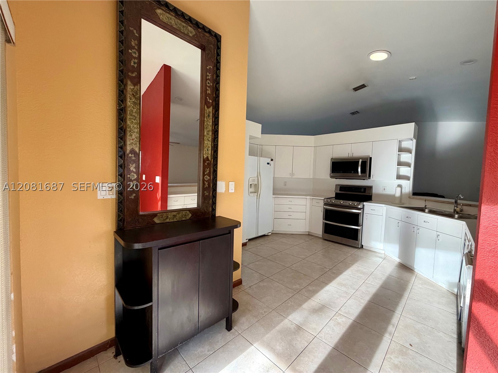7920 SW 204th St, Cutler Bay FL 33189