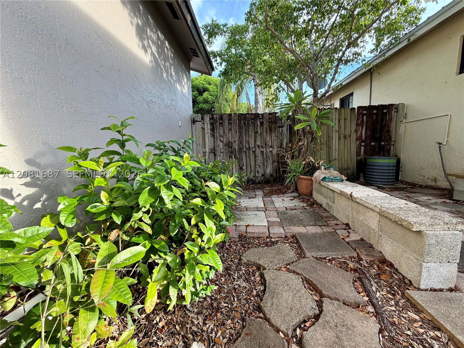 7920 SW 204th St, Cutler Bay FL 33189