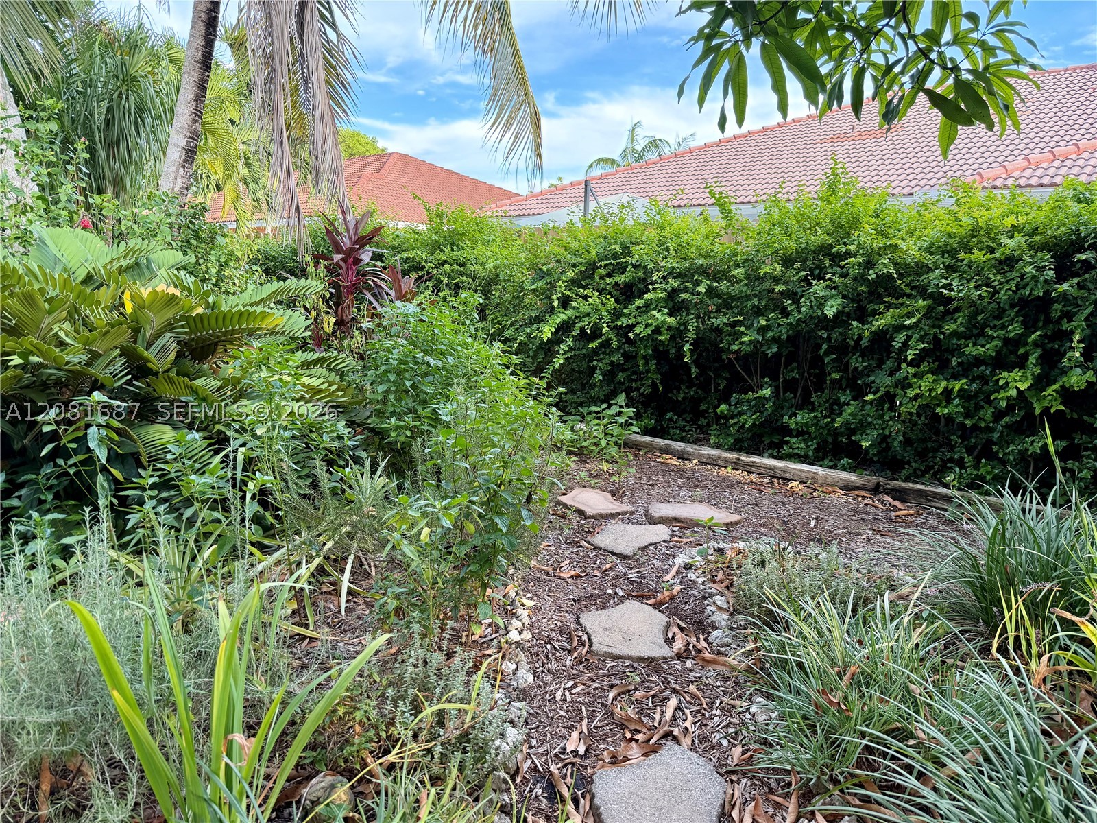 7920 SW 204th St, Cutler Bay FL 33189