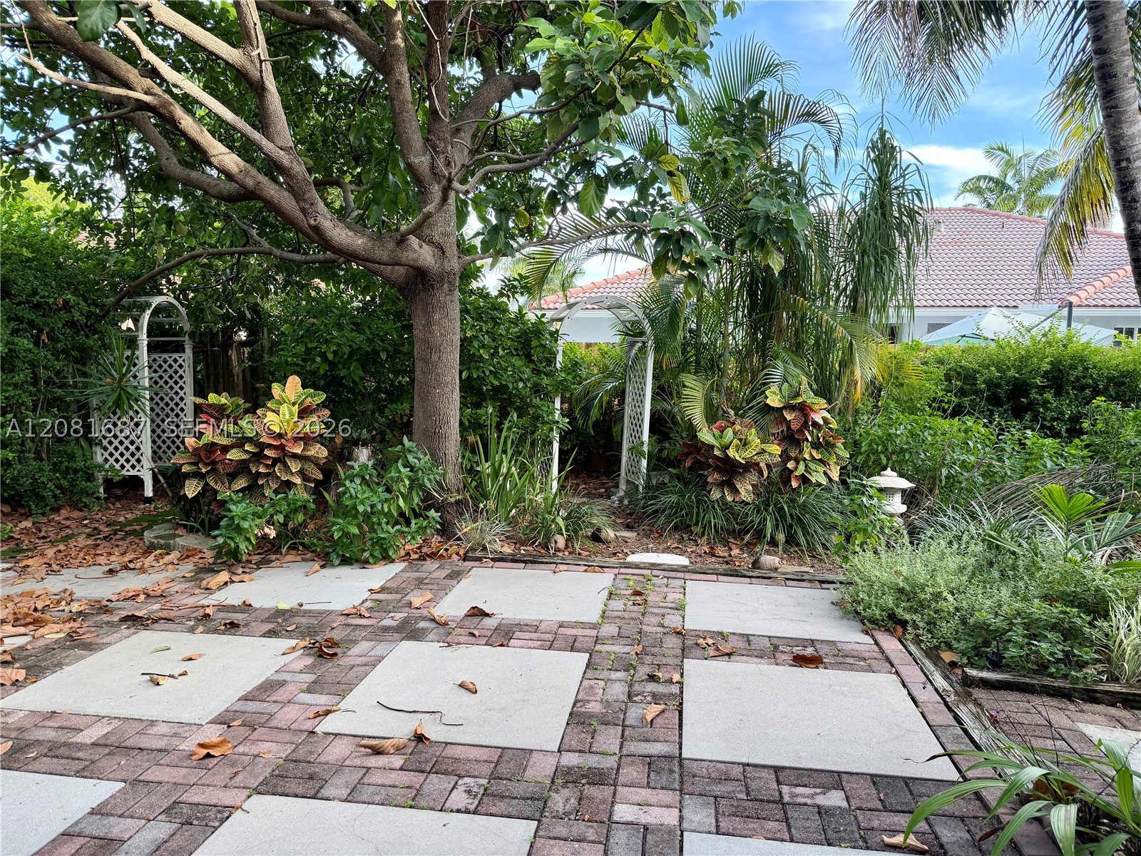 7920 SW 204th St, Cutler Bay FL 33189
