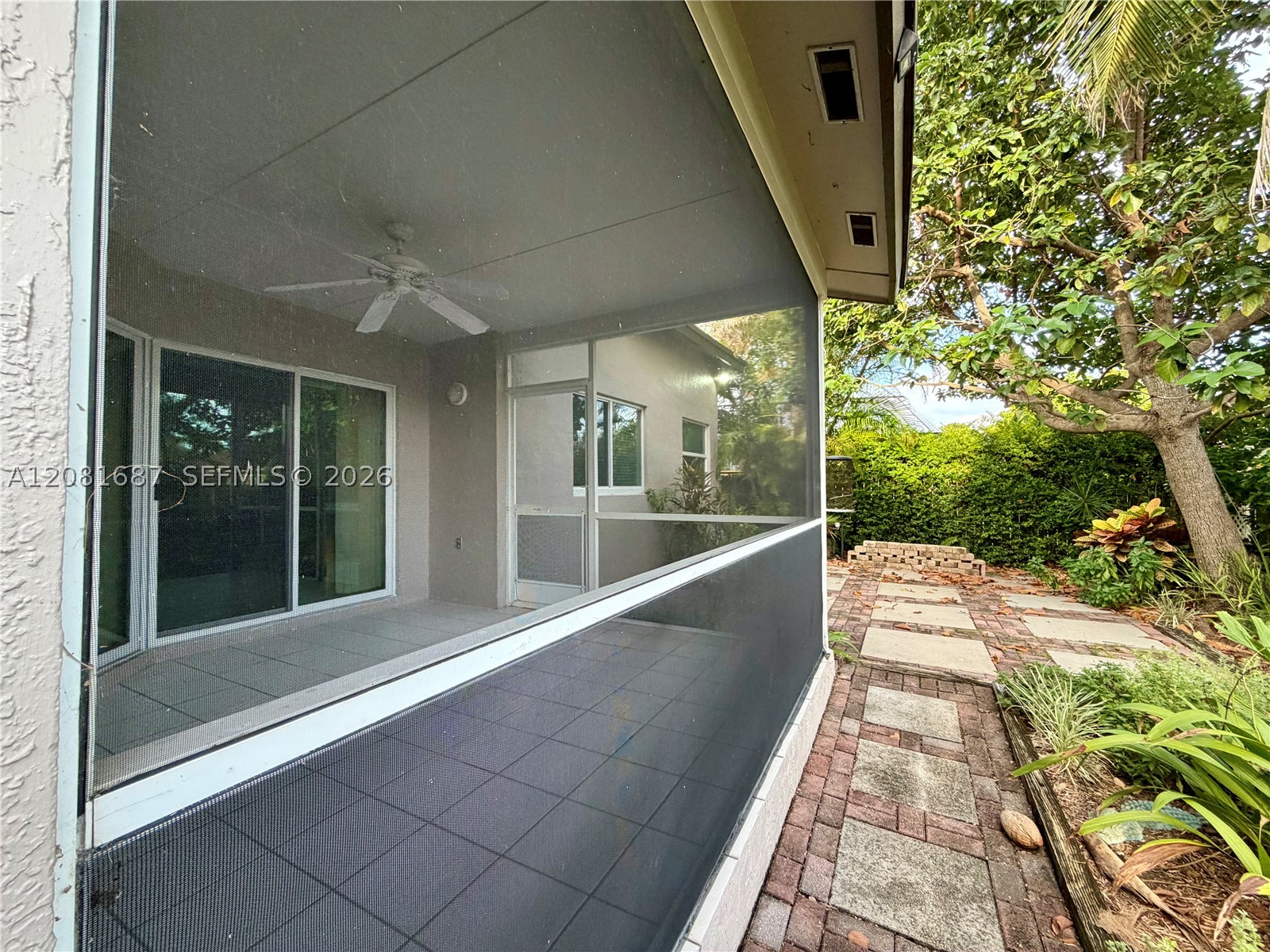 7920 SW 204th St, Cutler Bay FL 33189