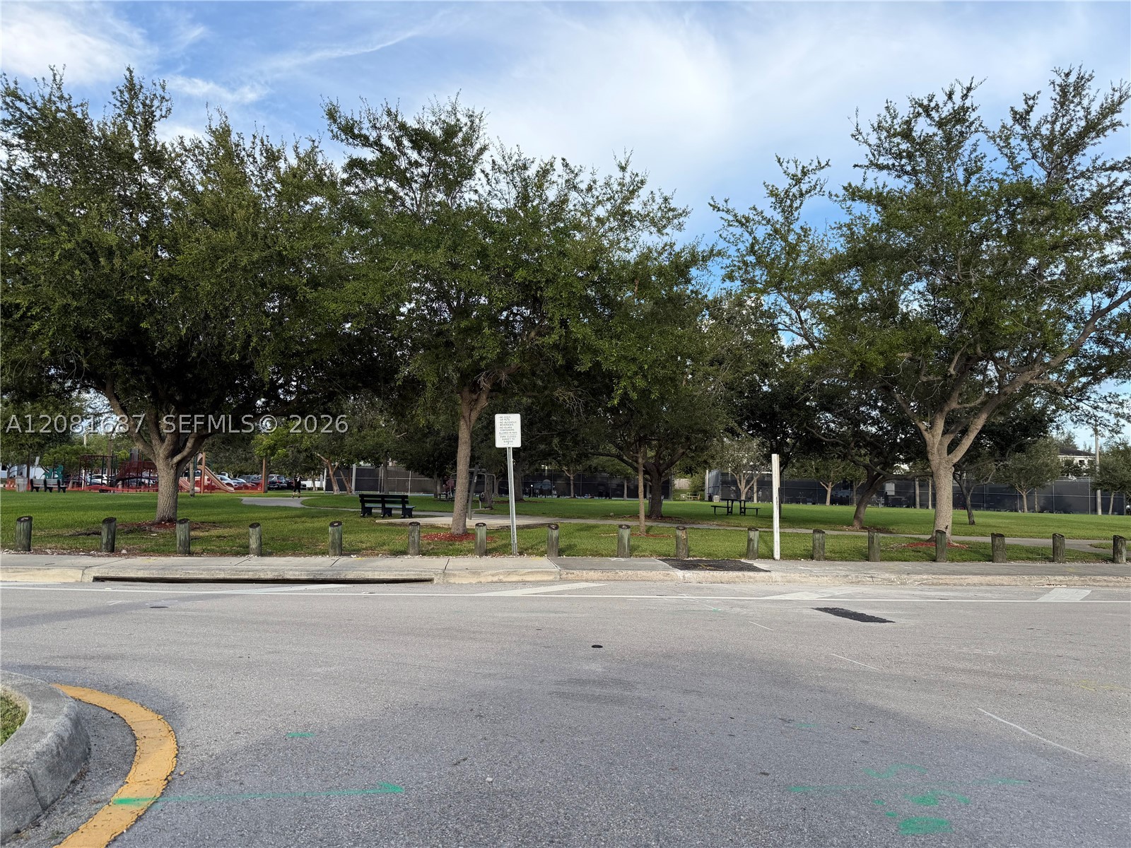 7920 SW 204th St, Cutler Bay FL 33189