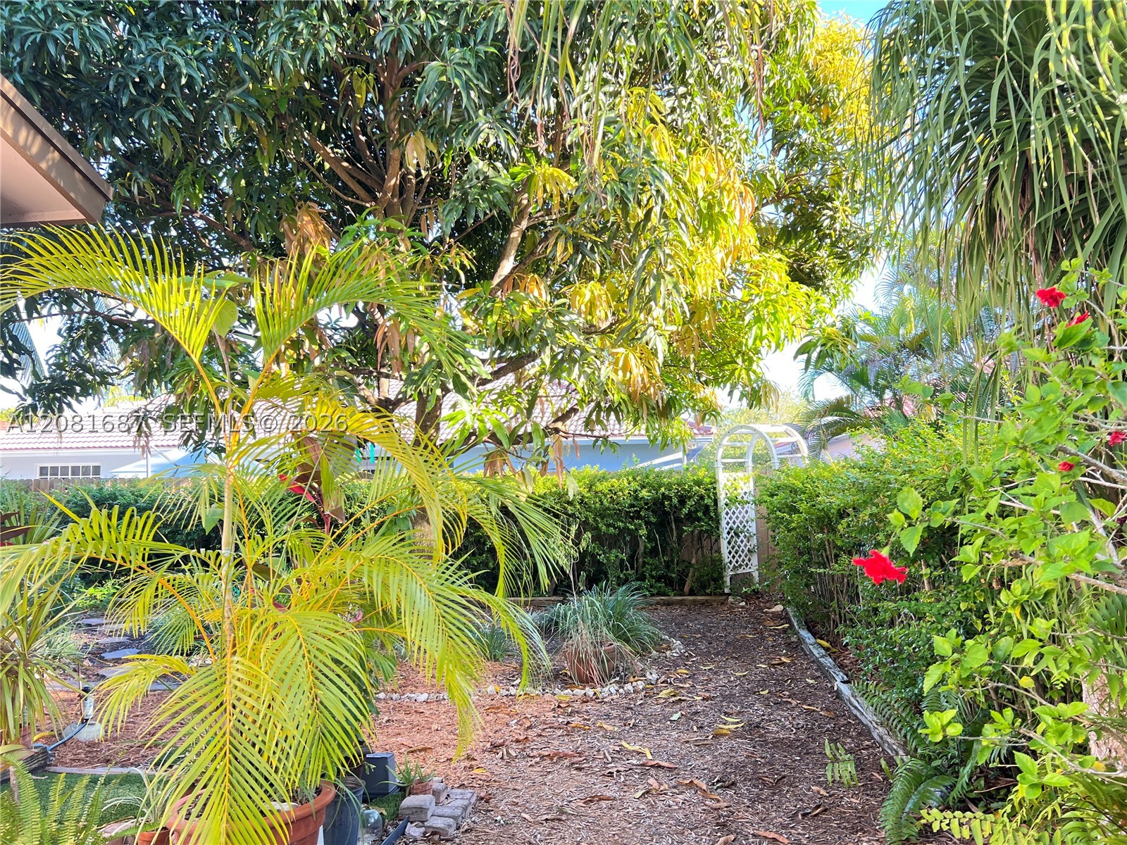 7920 SW 204th St, Cutler Bay FL 33189